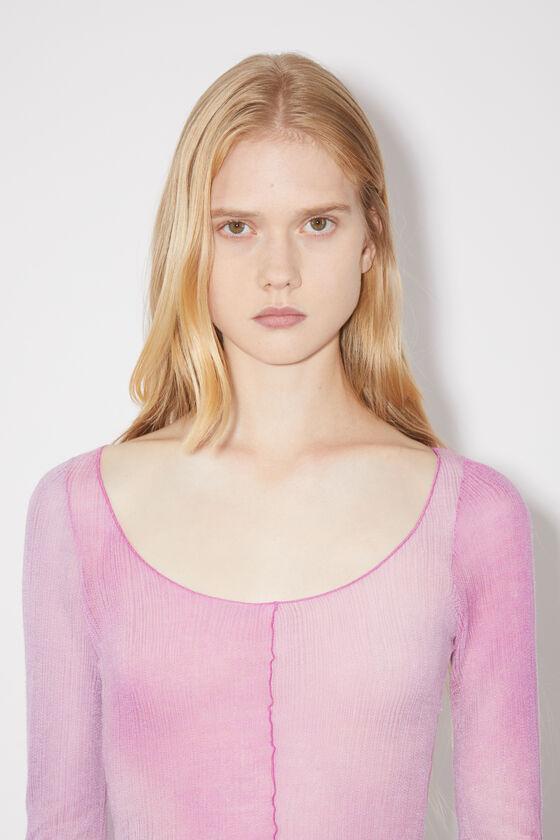 Fine knit top Product Image