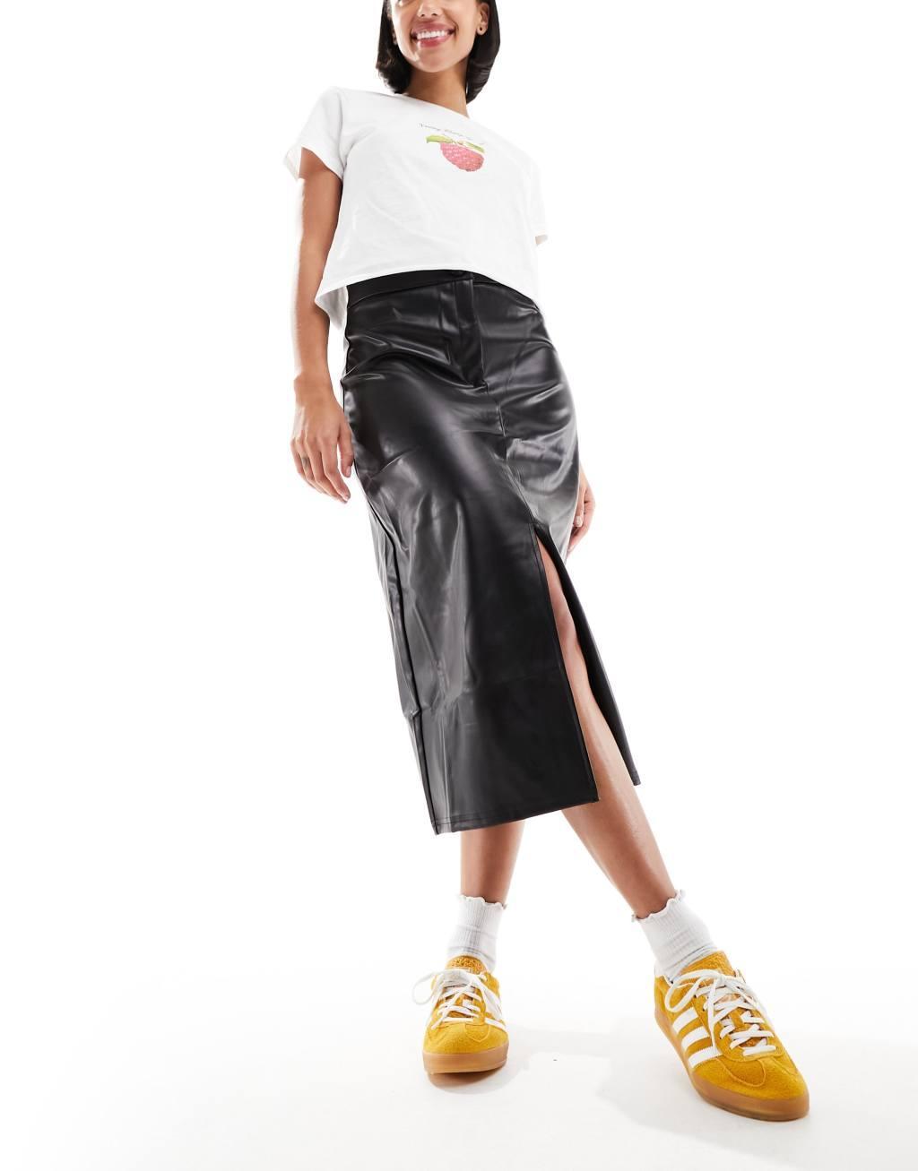 Pieces faux leather high waisted midi skirt in black Product Image