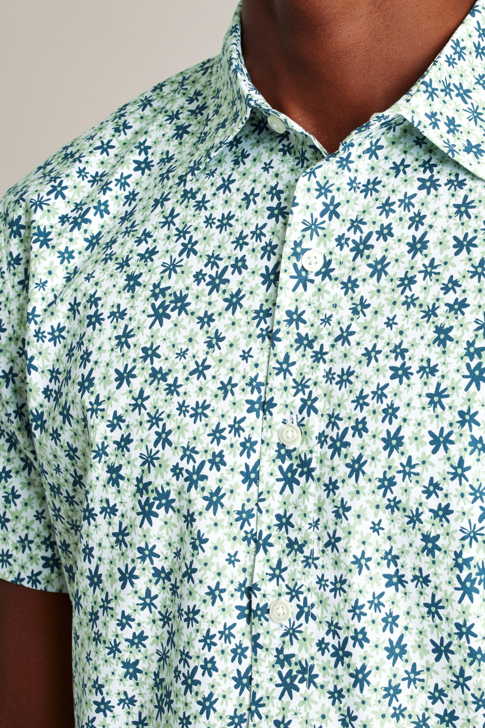 Riviera Short Sleeve Shirt Product Image