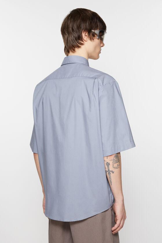 Short sleeve button-up Product Image