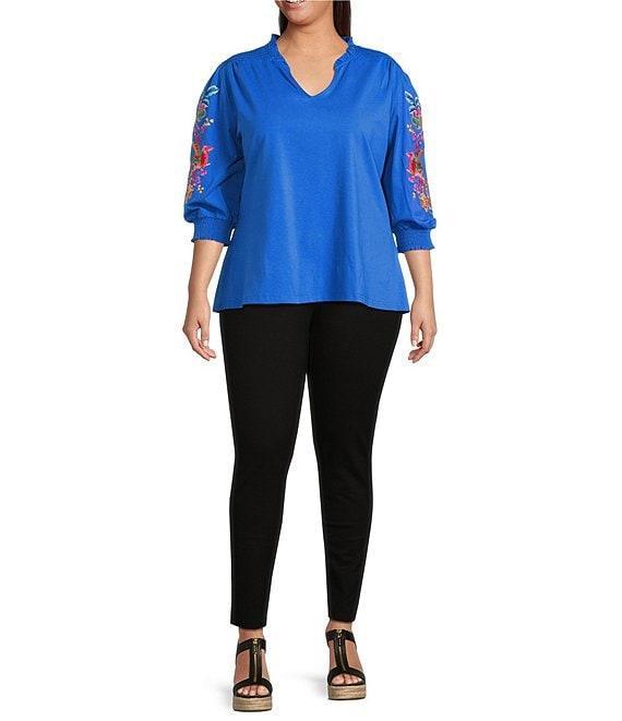 Calessa Plus Size Knit Split V-Neck Embroidered 3/4 Sleeve Tunic Product Image