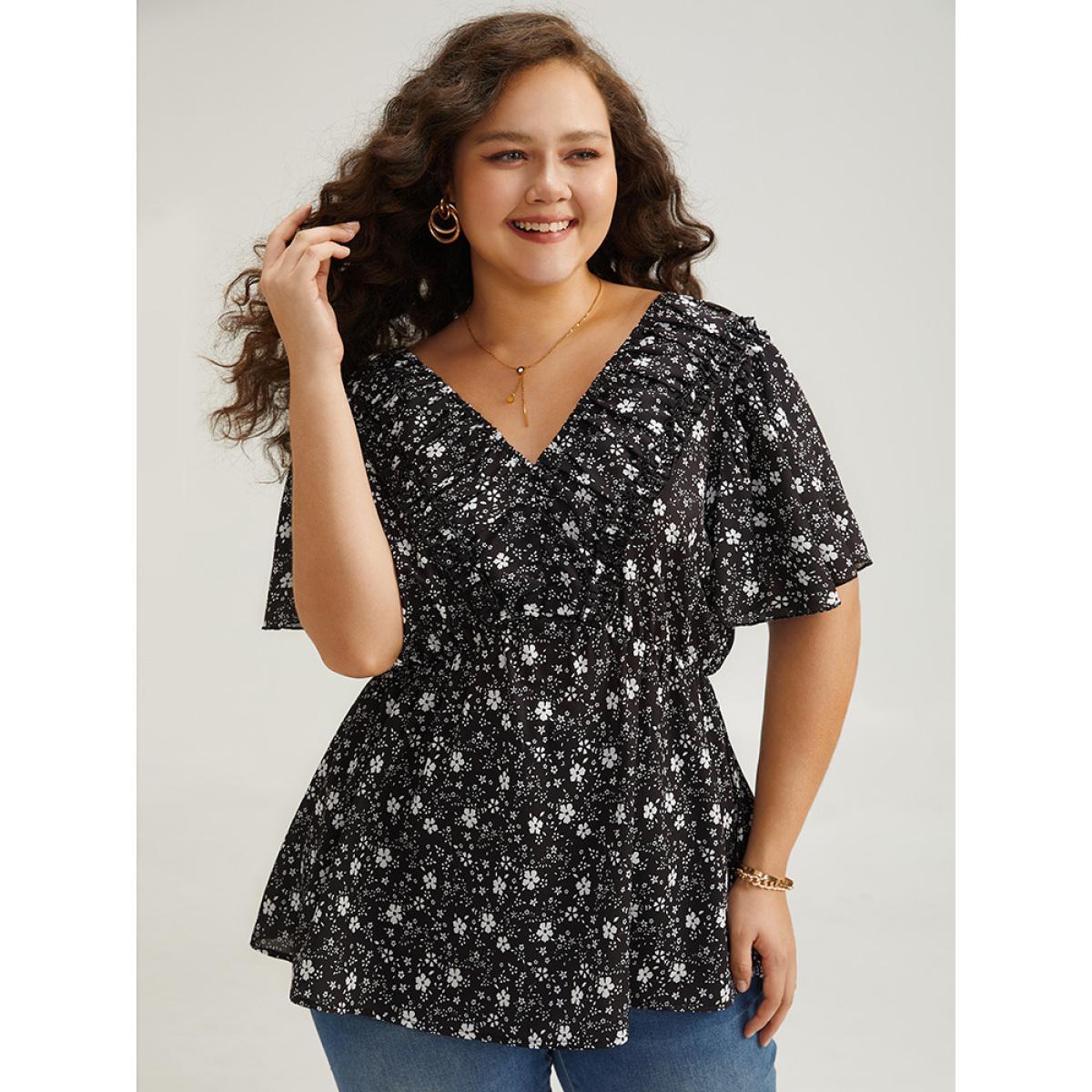 Plus Size Black Ditsy Floral Flutter Sleeve Ruched Blouse Women Elegant Short sleeve V-neck Dailywear Blouses BloomChic 12/L Product Image