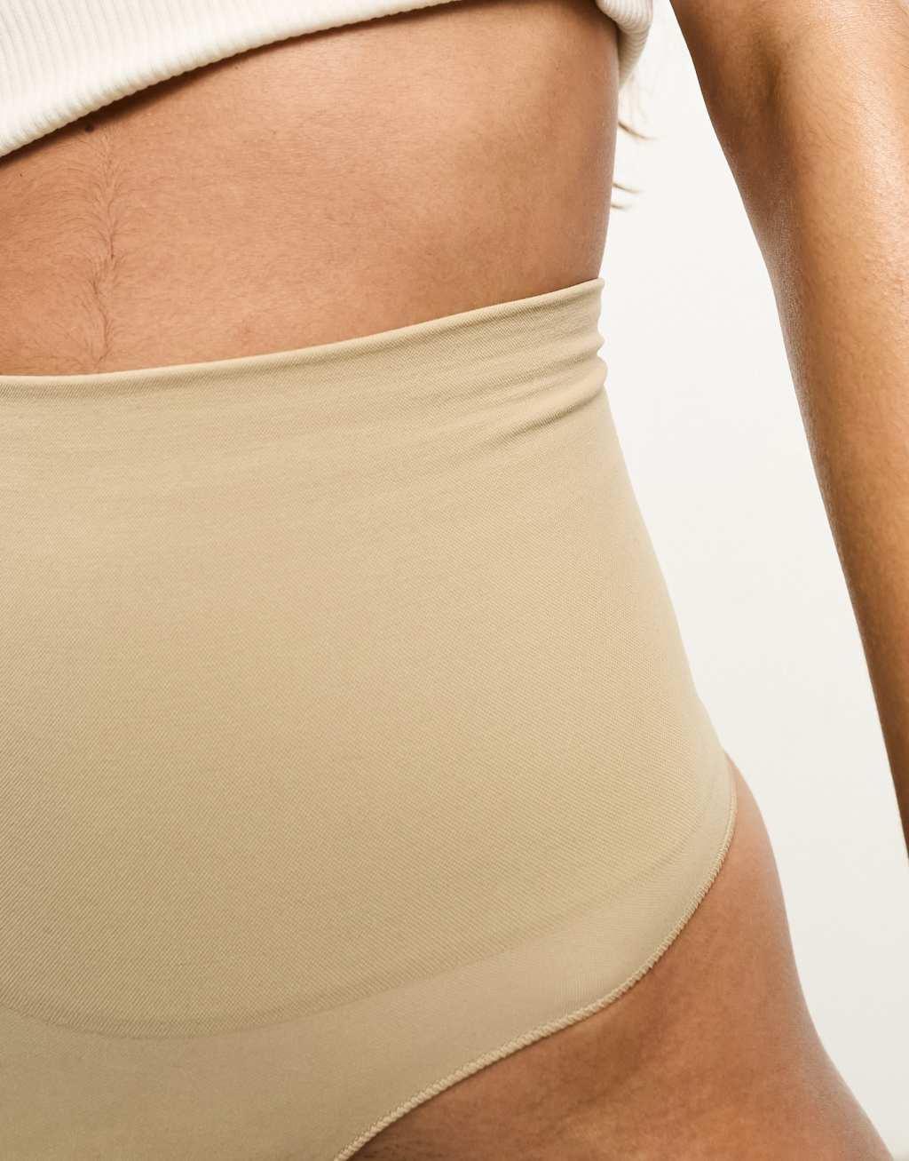 Vero Moda seamless high waisted thong Product Image