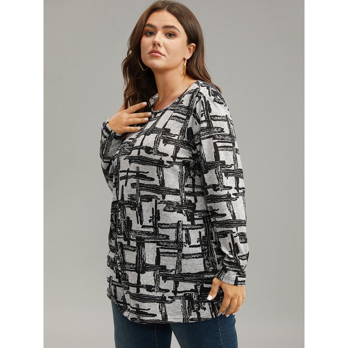 Plus Size Plaid Graffiti Round Neck T-shirt DimGray Women Casual Printed Graffiti Round Neck Dailywear T-shirts BloomChic 12/L Product Image