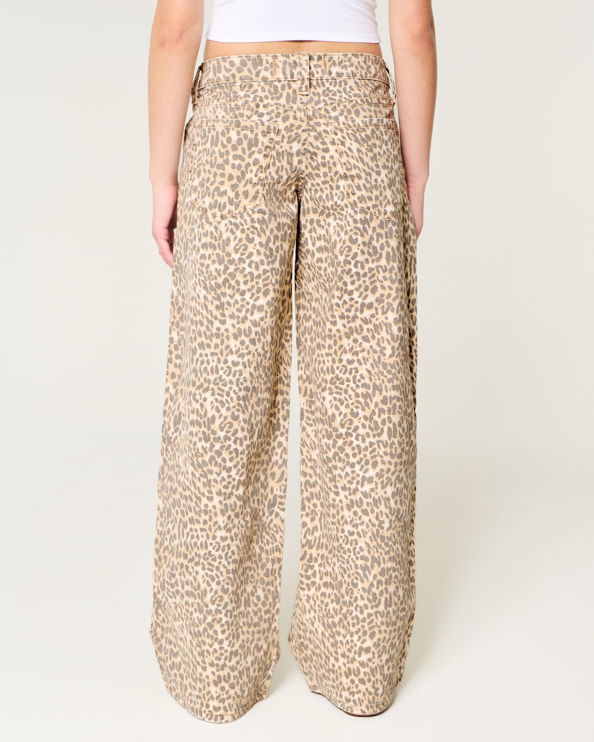 Low-Rise Leopard Print Super Baggy Jeans Product Image