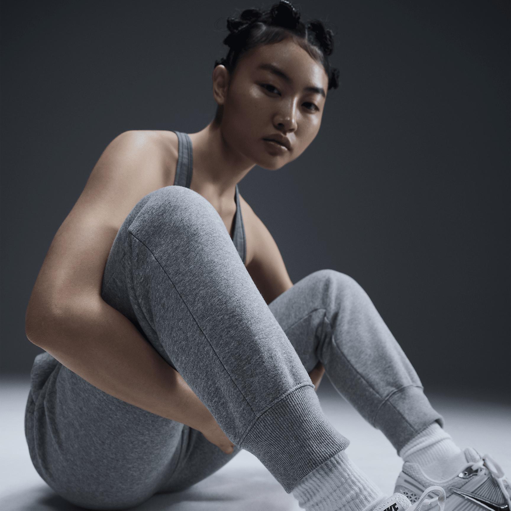 Womens Nike Sportswear Phoenix Fleece Mid-Rise Sweatpants | FZ7626-063 Product Image