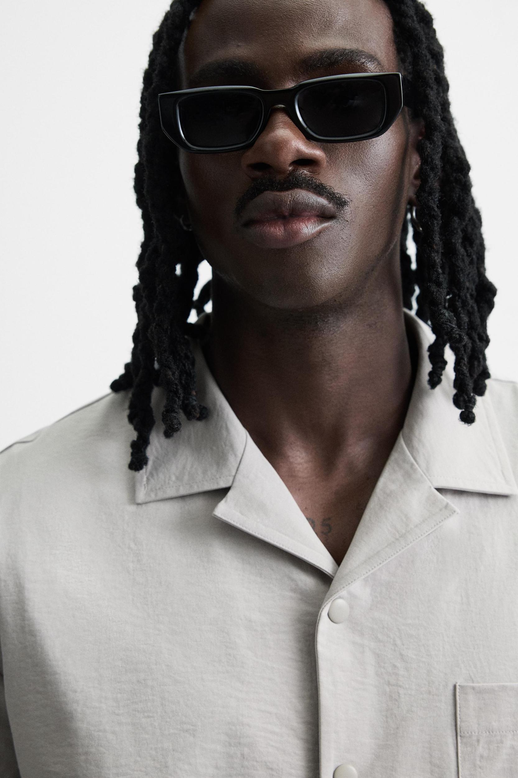 RELAXED FIT TECHNICAL SHIRT Product Image