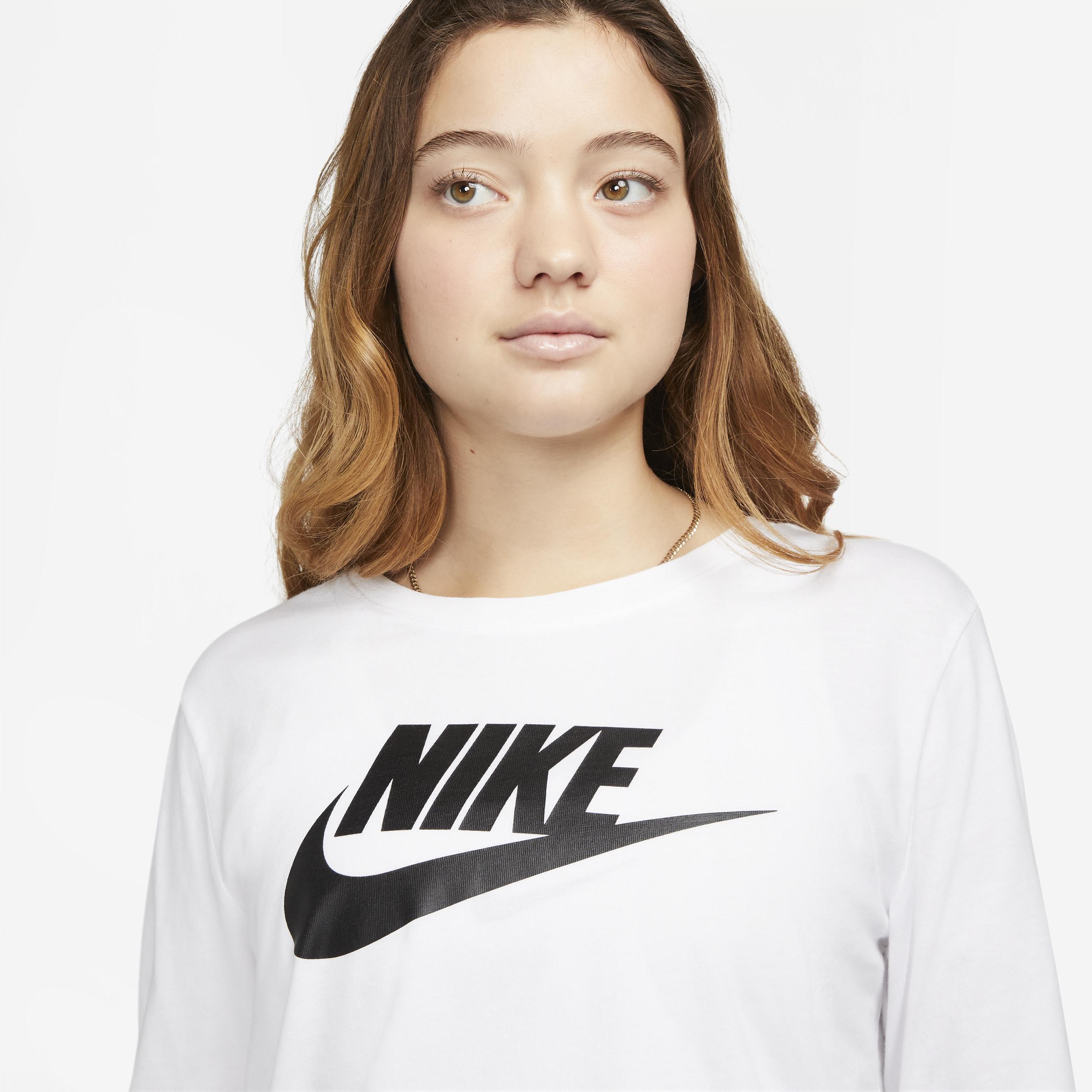 Women's Nike Sportswear Essentials Long-Sleeve Logo T-Shirt Product Image