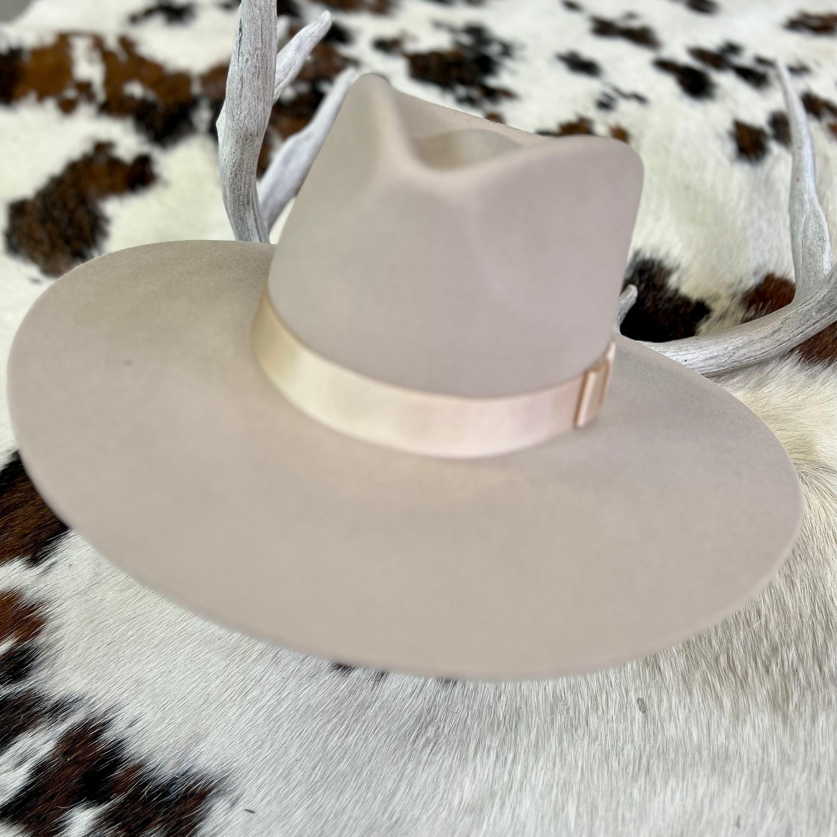 Silver Belly Tip Your Hat Product Image