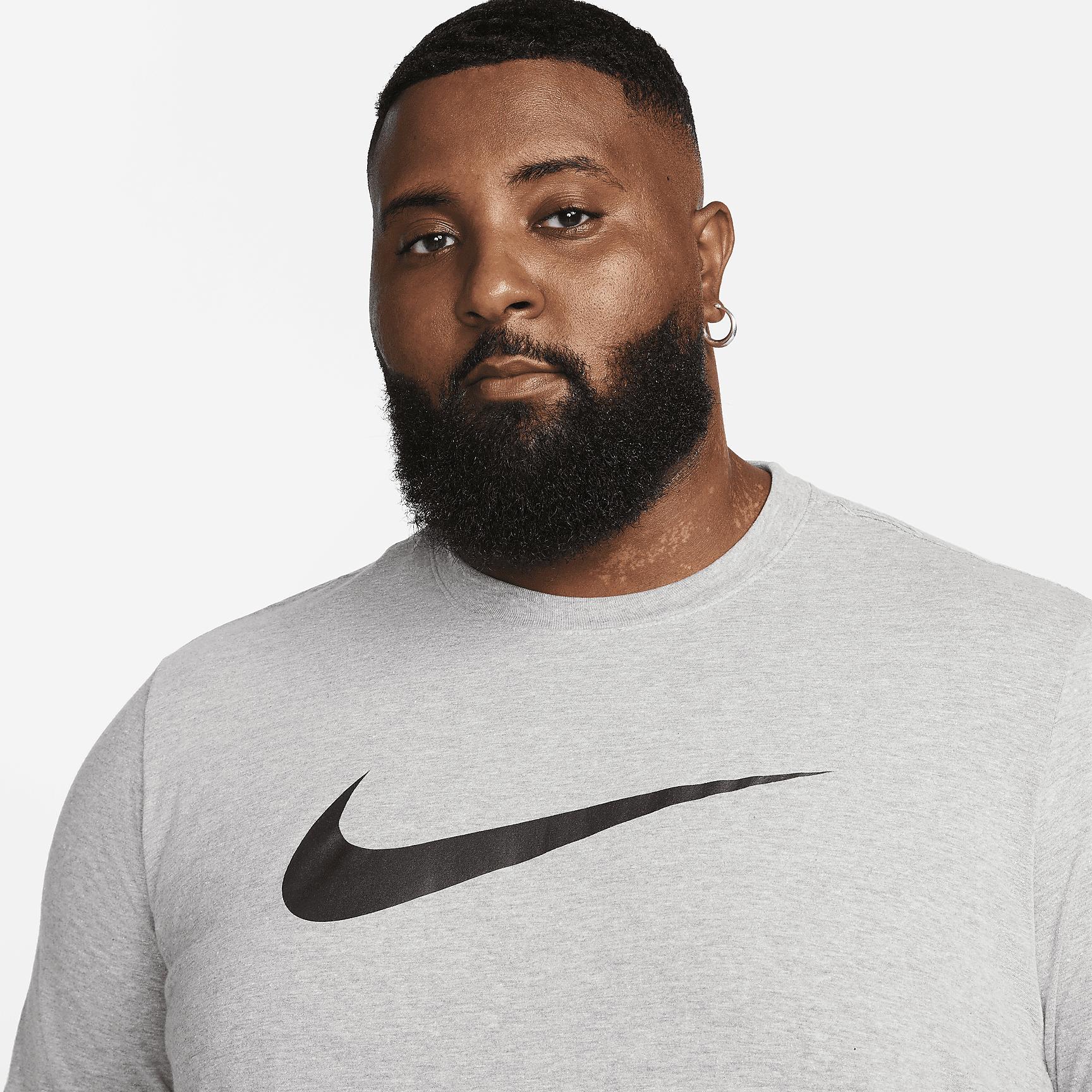 Men's Nike Sportswear Long-Sleeve T-Shirt Product Image