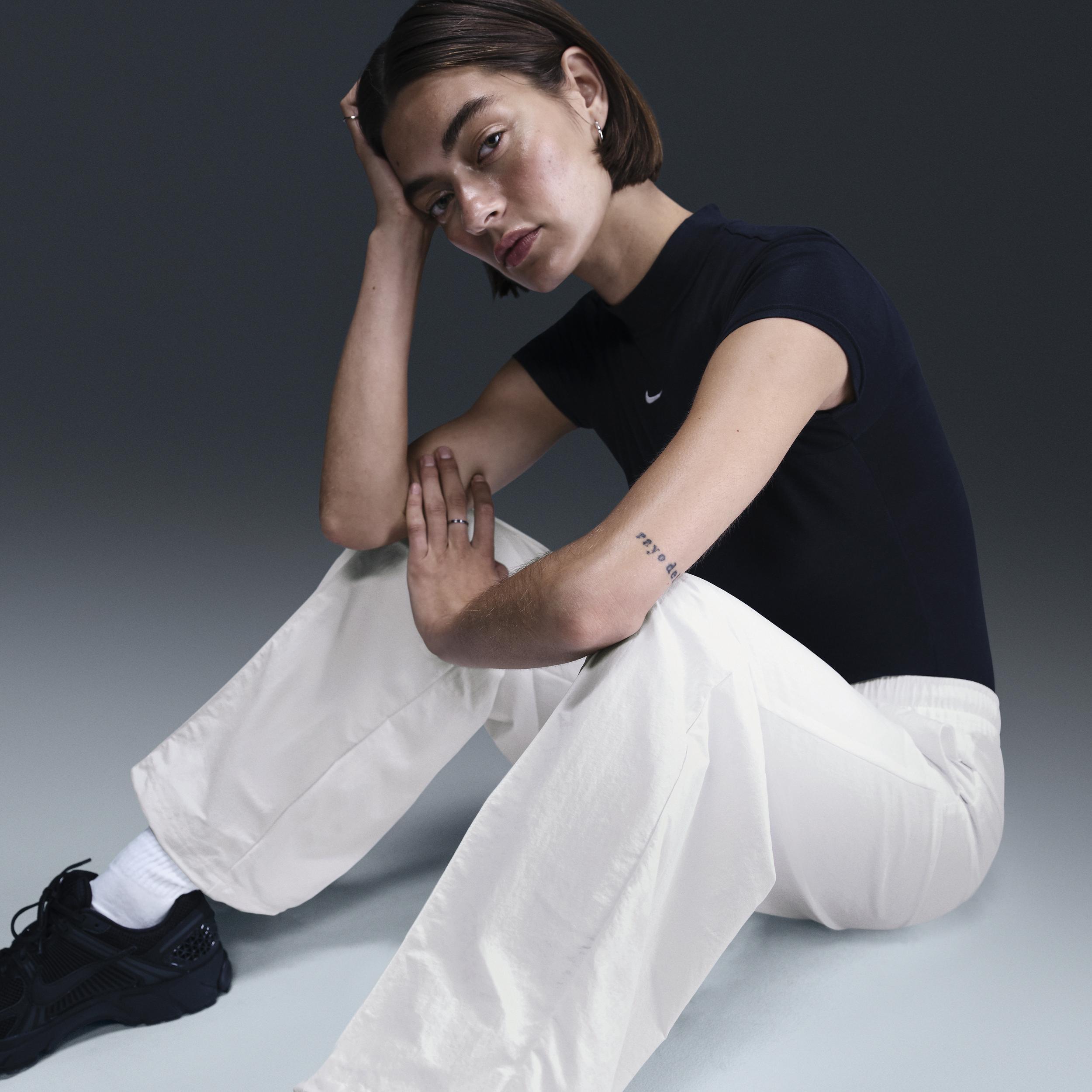 Women's Nike Sportswear Everything Wovens Mid-Rise Open-Hem Pants Product Image