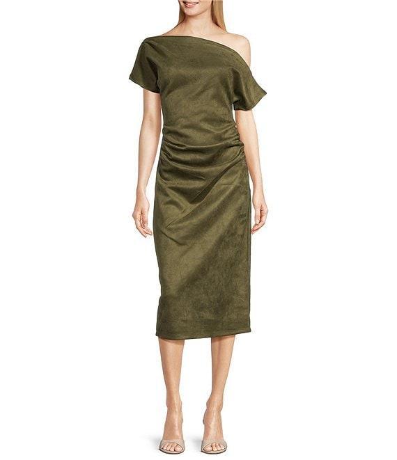 Gibson & Latimer Faux Suede Asymmetric Neck One Shoulder Off-The-Shoulder Short Sleeve Ruched Sheath Midi Dress Product Image