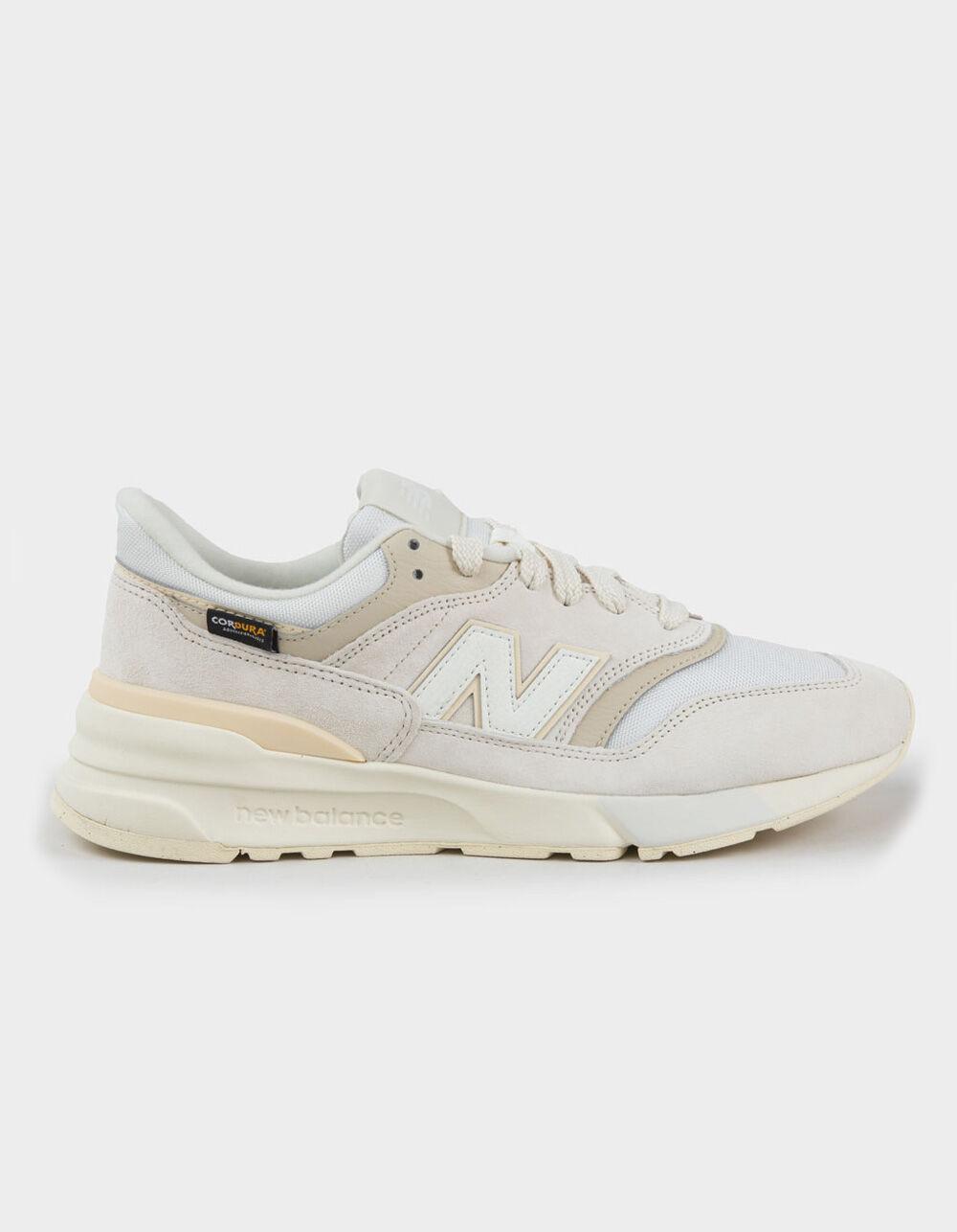 NEW BALANCE 997R Shoes - BROWN Product Image