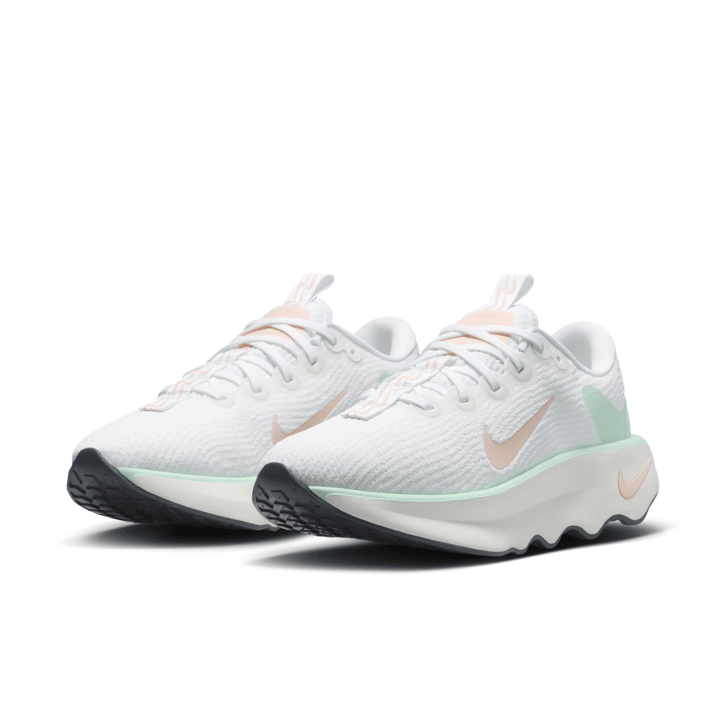 Nike Women's Motiva Walking Shoes Product Image