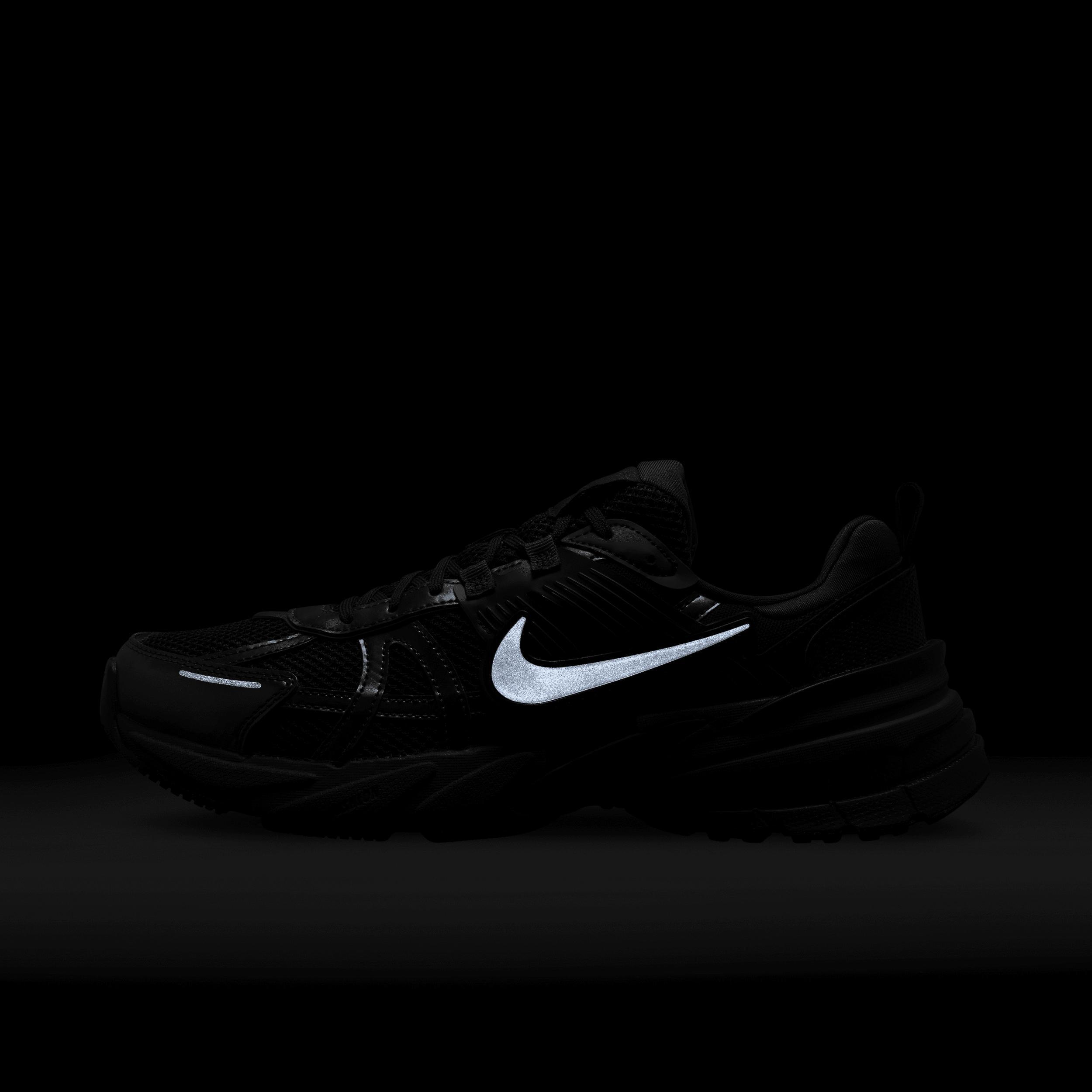 Nike Mens Nike V2K Run - Mens Running Shoes Product Image