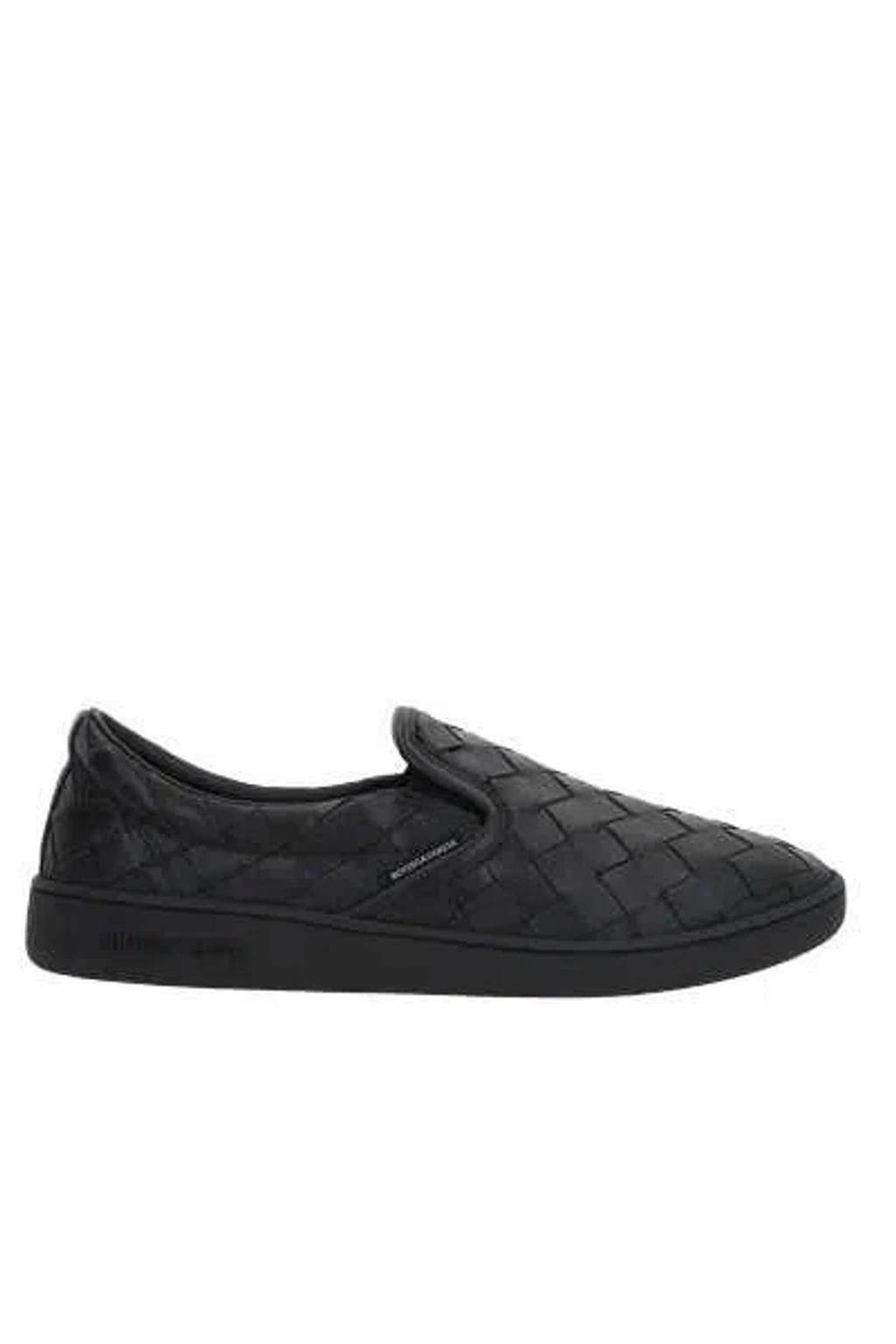 BOTTEGA VENETA Sneakers In Black Product Image