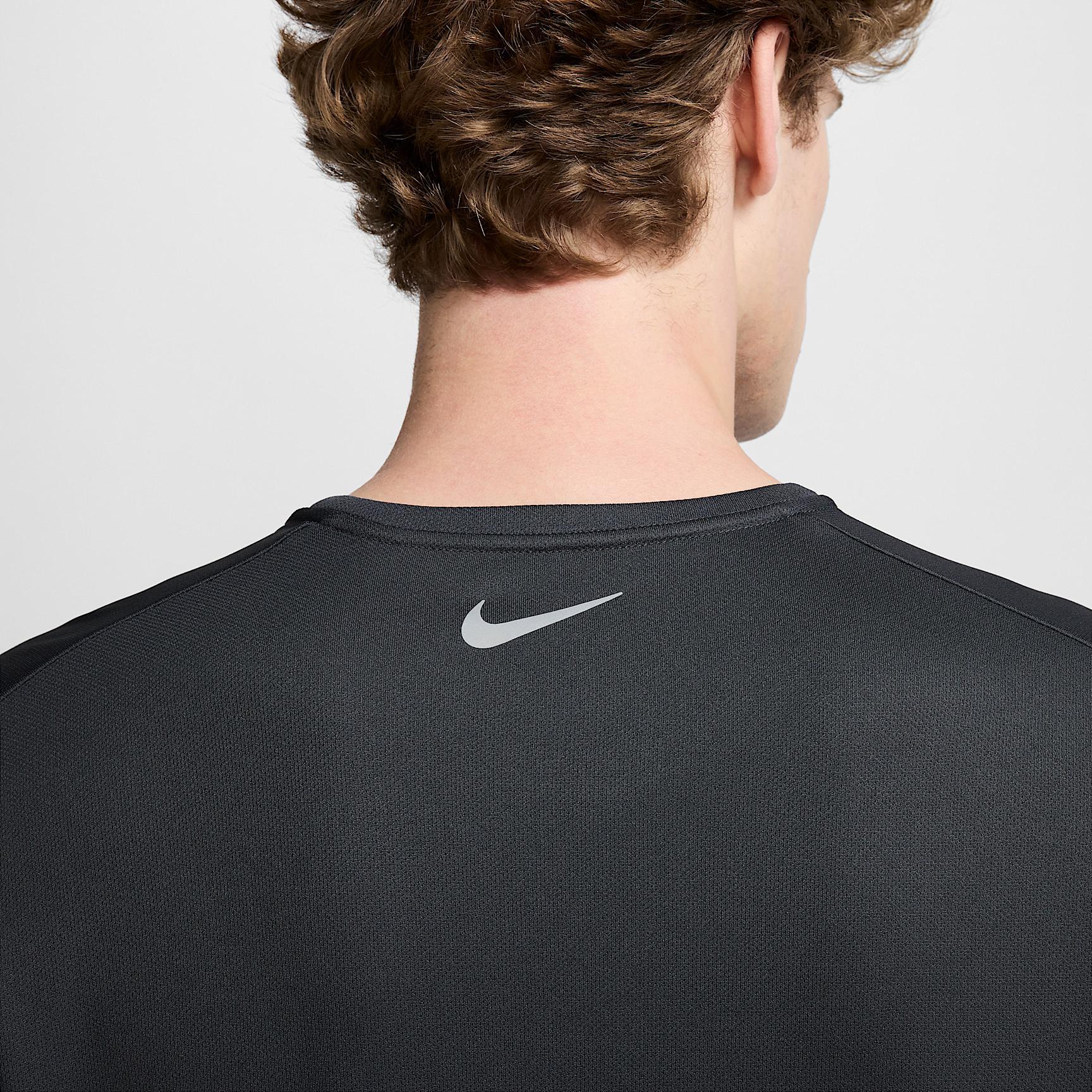 Nike Miler Flash Men's Dri-FIT UV Short-Sleeve Running Top Product Image