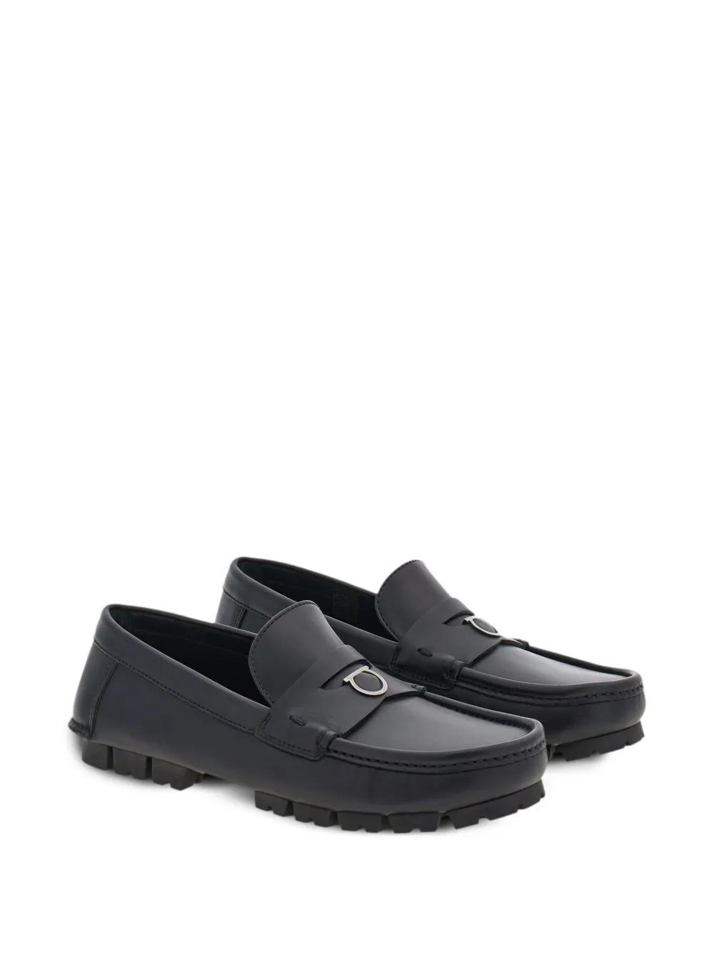 FERRAGAMO Gancini-plaque Leather Loafers In Black Product Image