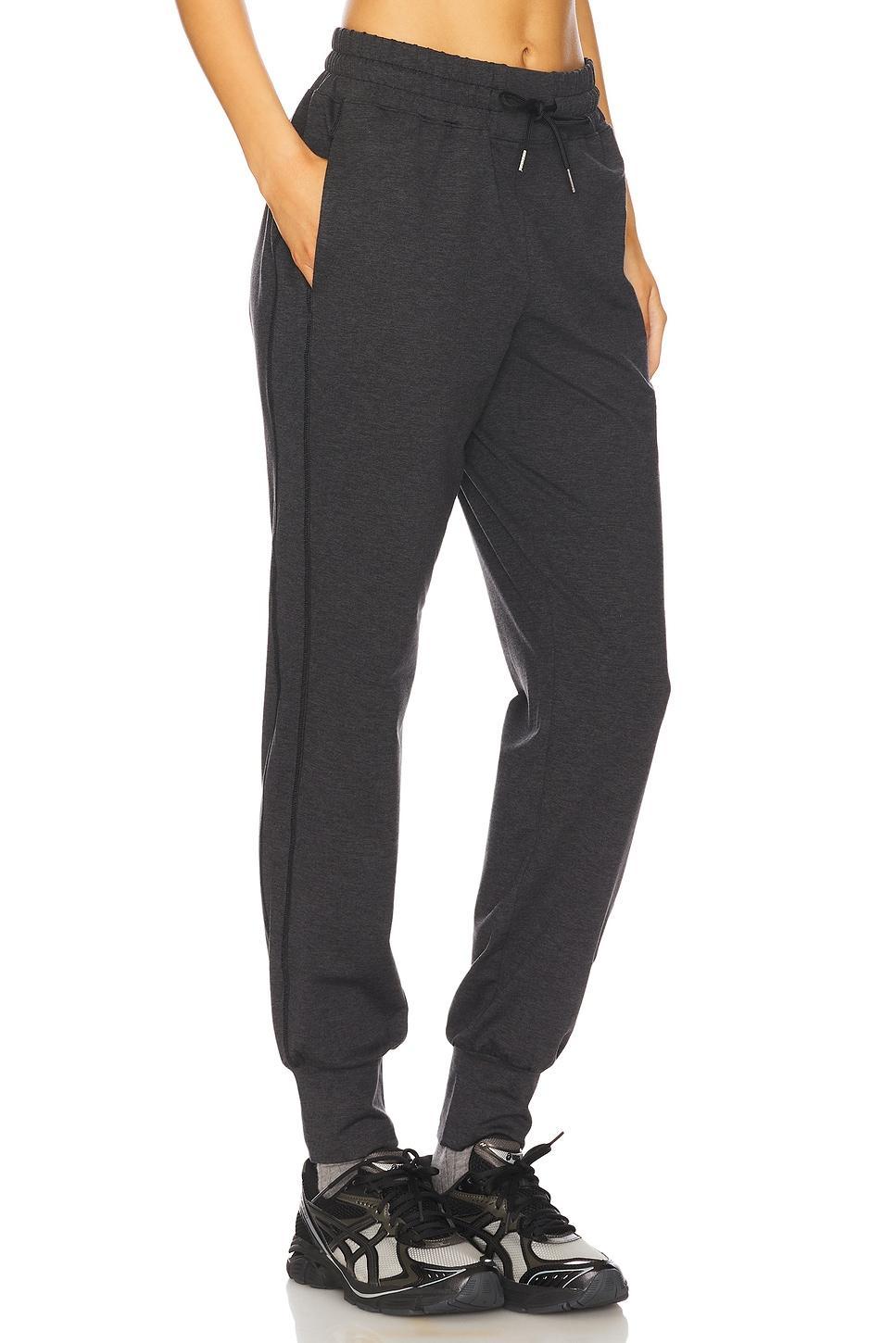 Aisling Active Sweatpant 29" Varley Product Image