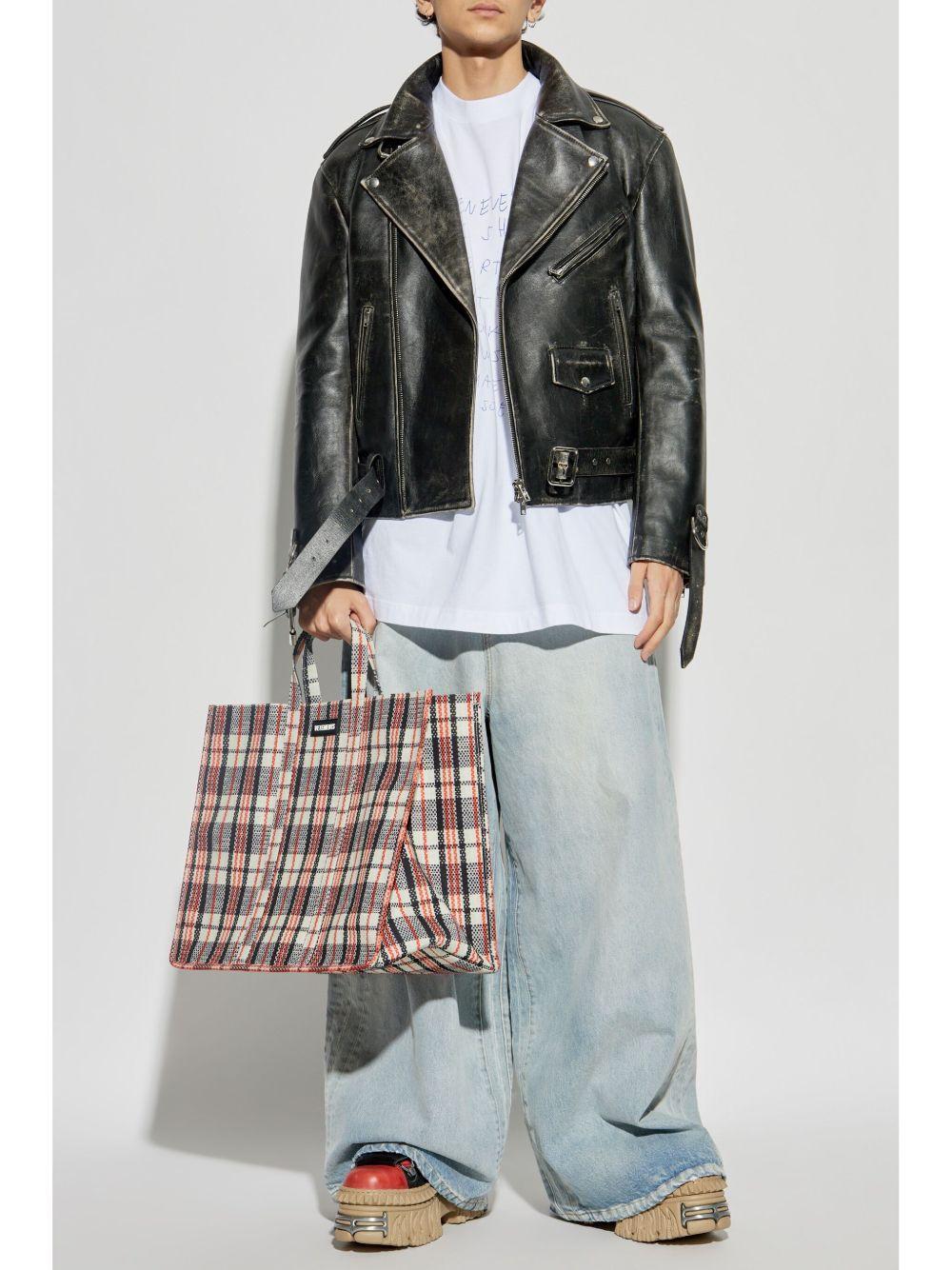 graphic-print t-shirt Product Image