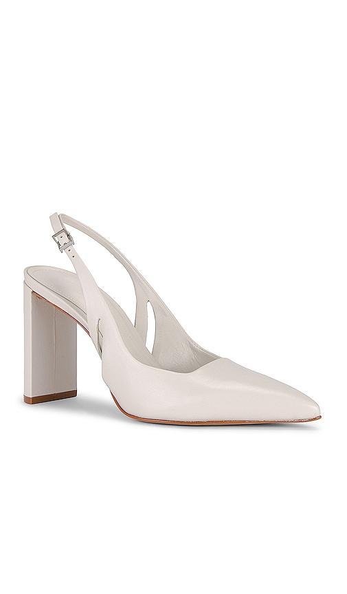 Blanche Pump Product Image