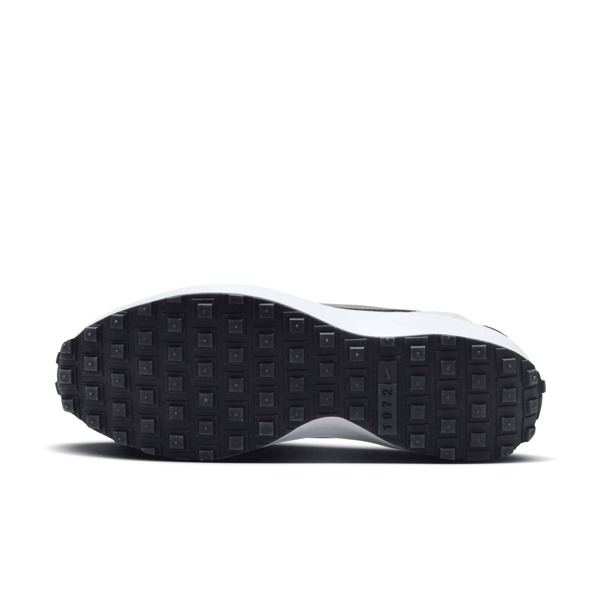 Nike Women's Waffle Debut Shoes Product Image