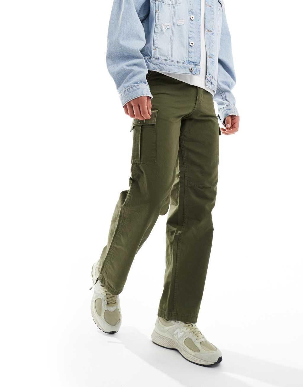 Jack & Jones Bill Barkley wide fit cargo pants in khaki Product Image