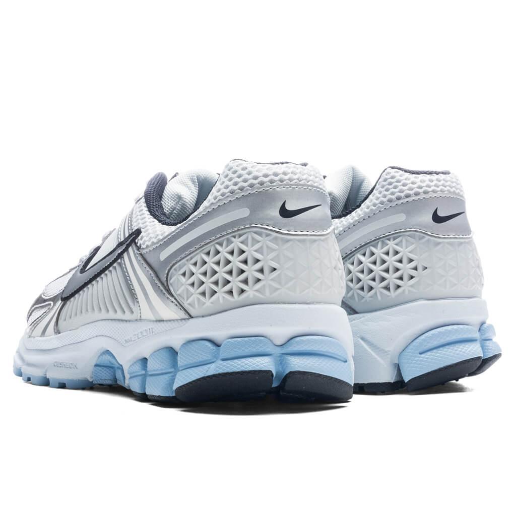 Women's Zoom Vomero 5 - White/Metallic Silver/Pure Platinum Female Product Image