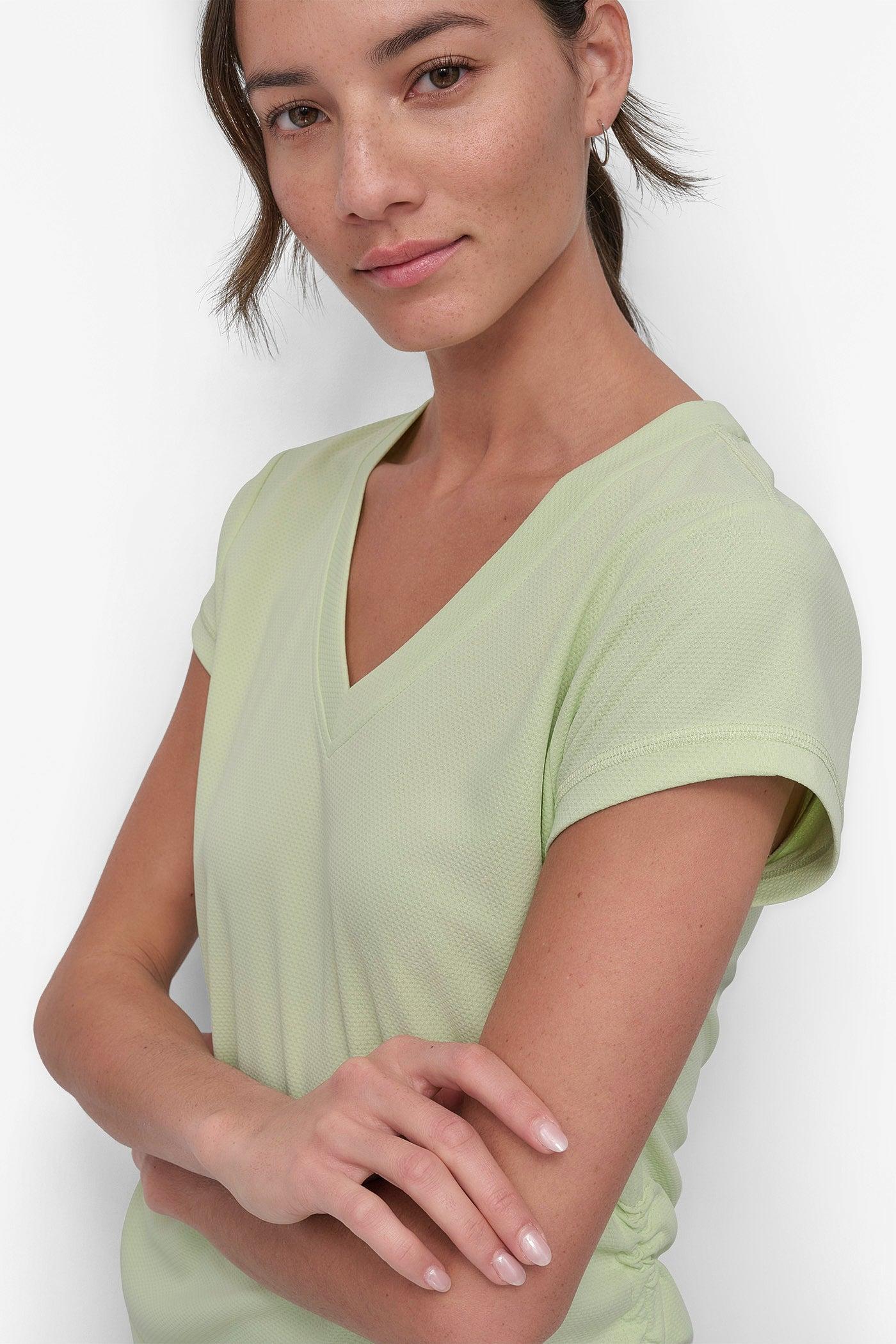 RUCHED TECH-MESH PERFORMANCE TEE Product Image