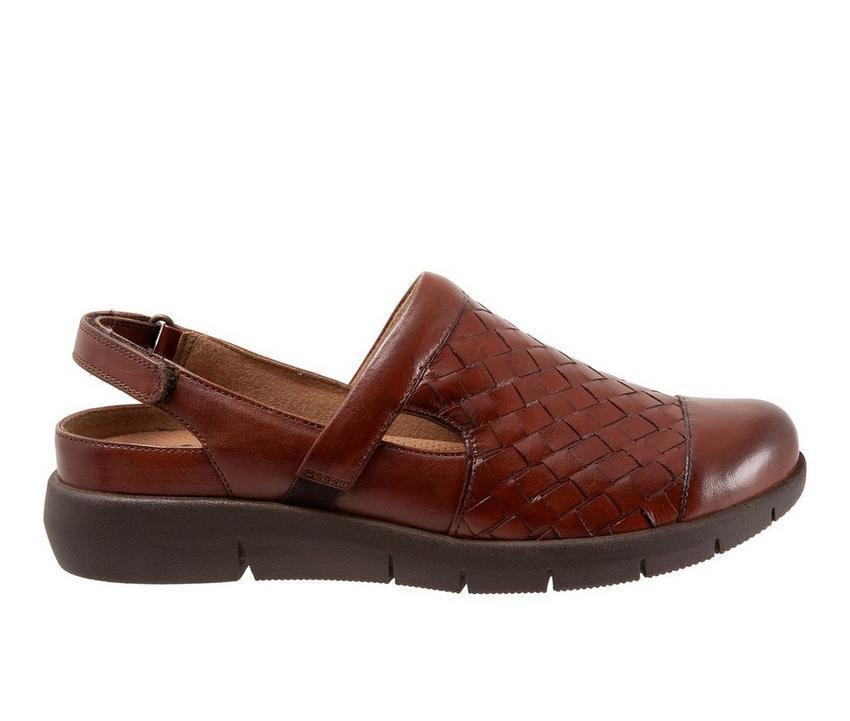 Women's Softwalk Salina Woven II Clog Product Image