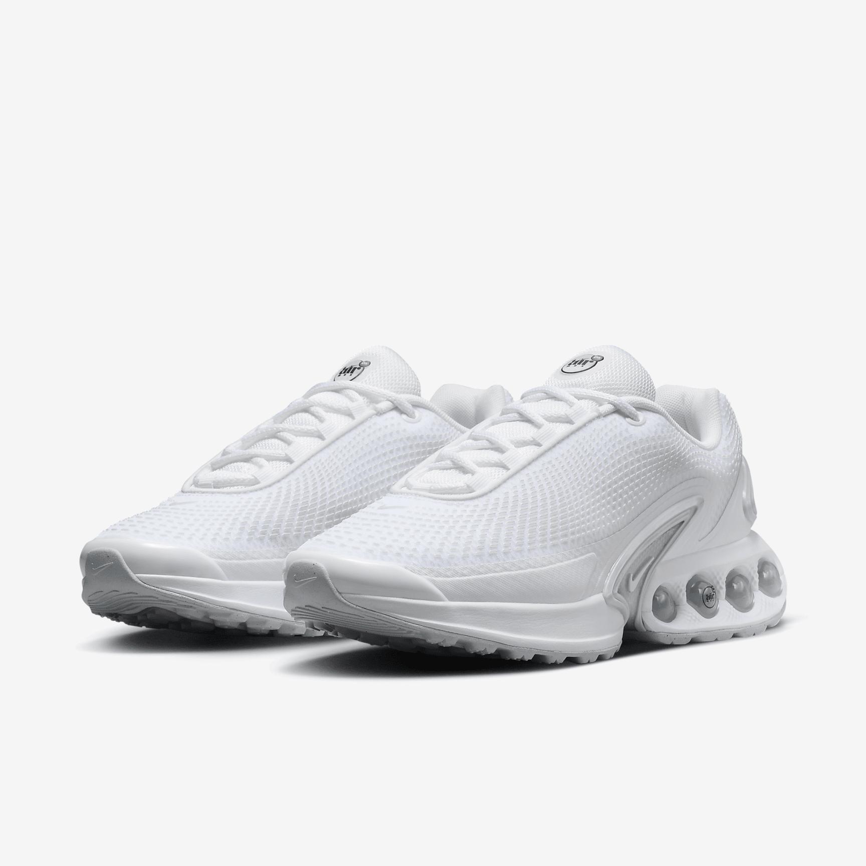 Nike Womens Air Max Dn Shoes | FJ3145-102 Product Image