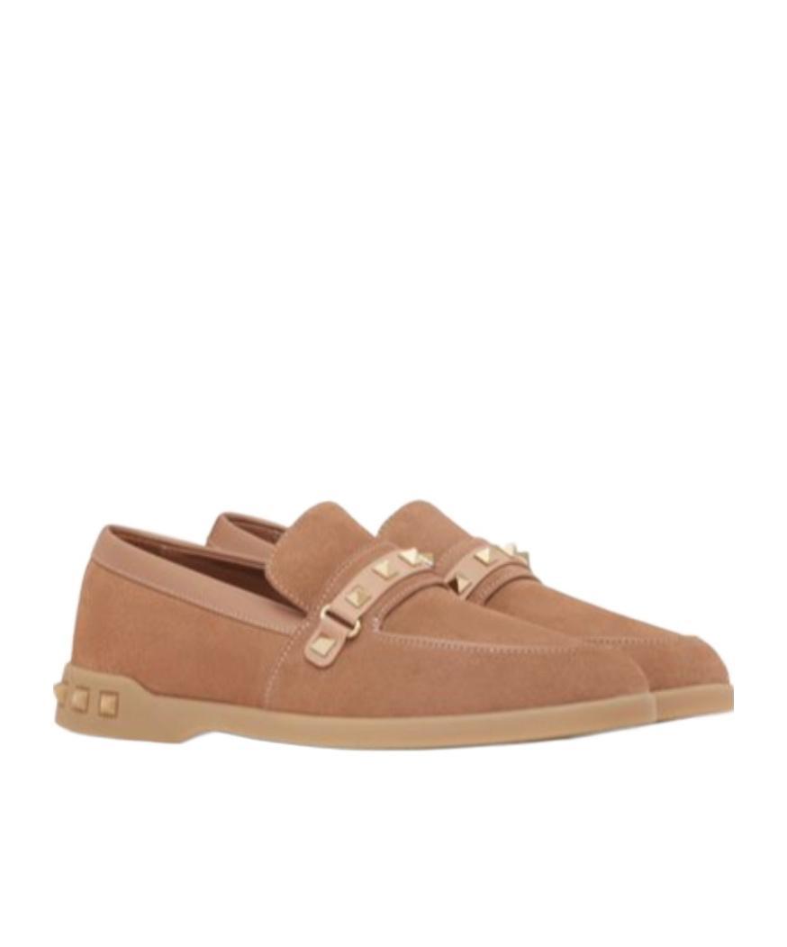 VALENTINO GARAVANI Leisure Flows Leather Loafers In Beige Product Image