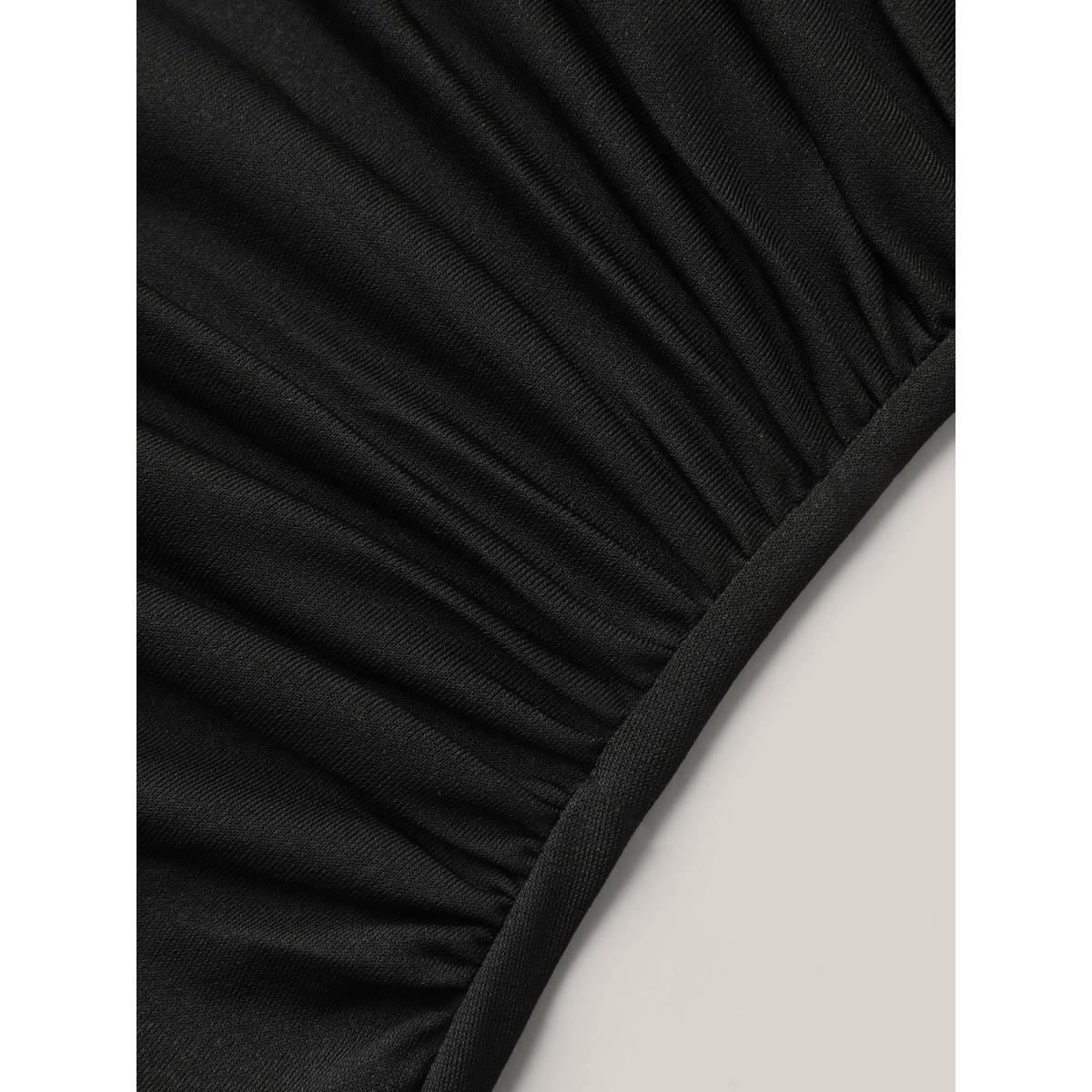 Plus Size Asymmetrical Neckline Curved Hem Plain T-Shirt Black Women Leisure Gathered Asymmetrical Neck Bodycon Casual T-shirts BloomChic 28/5X Product Image