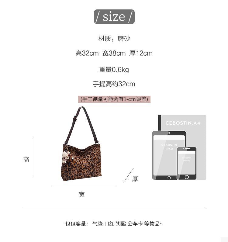 Leopard Print Tote Bag Product Image