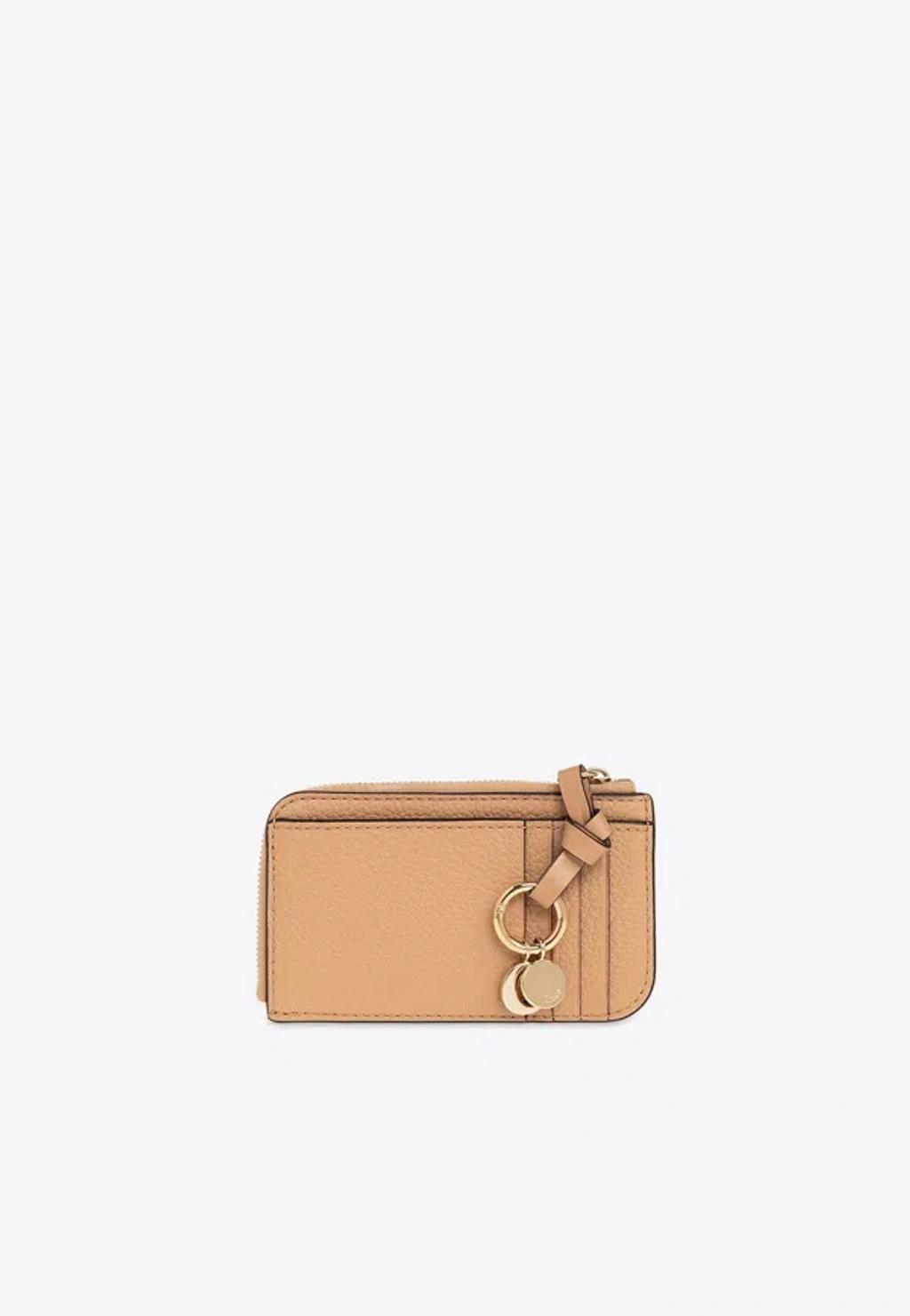 CHLOÉ Alphabet Zipped Leather Cardholder In Beige Product Image