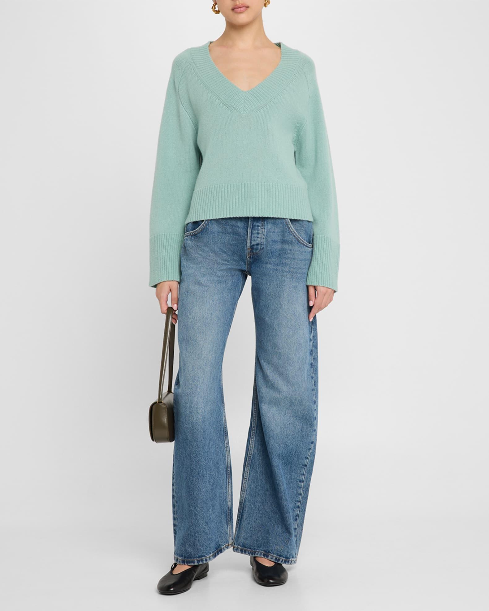 Wool-Cashmere V-Neck Pullover Product Image