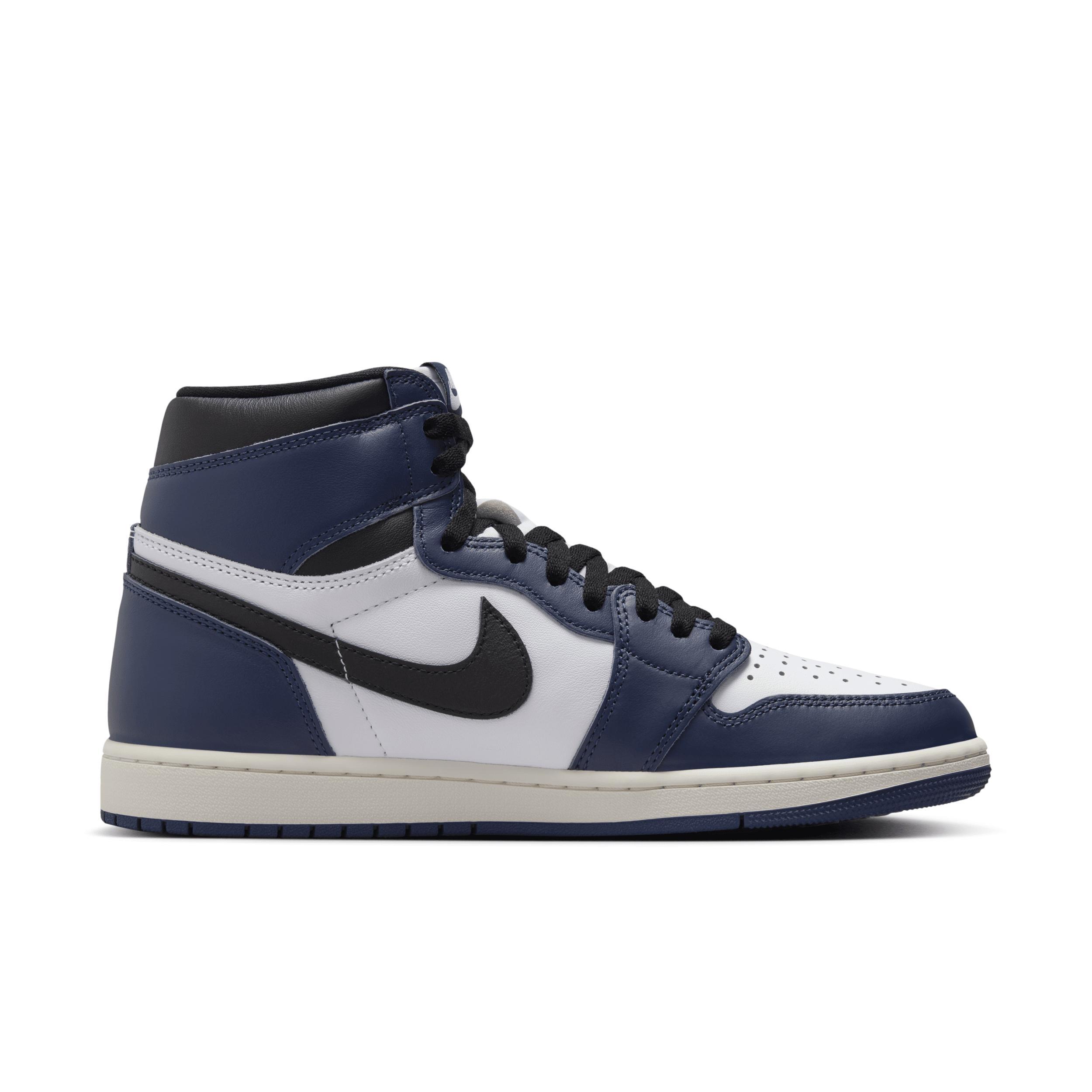 Men's Air Jordan 1 Retro High OG "Midnight Navy" Shoes Product Image