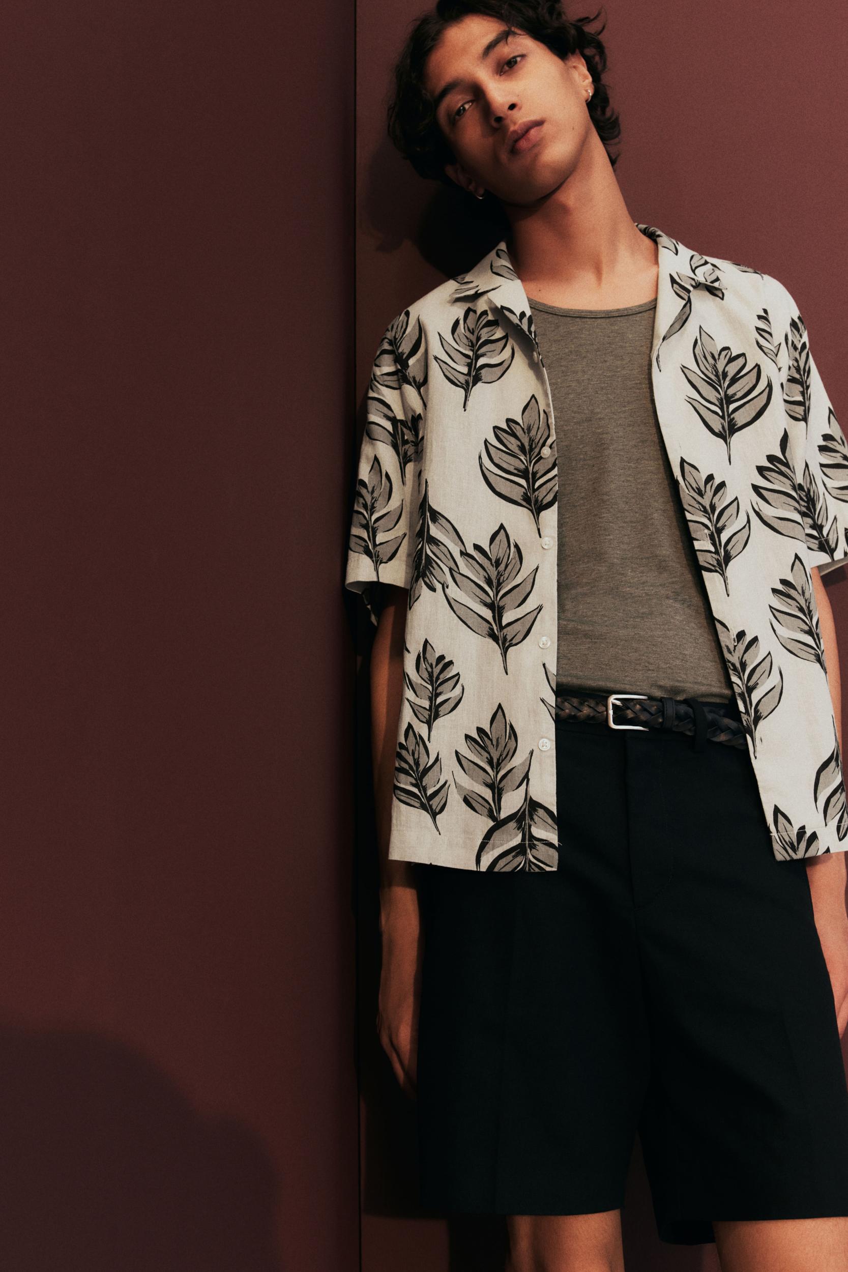 Regular-Fit Linen-Blend Resort Shirt Product Image