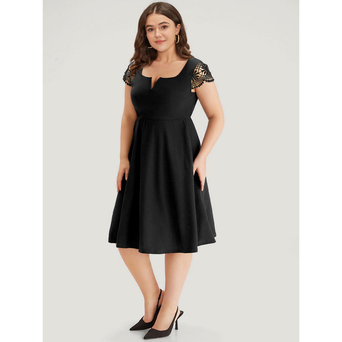 Plus Size Solid Notched Pocket Cut Out Patchwork Dress Black Women Office Patchwork Notched collar Sleeveless Curvy Midi Dress BloomChic 18-20/2X Product Image