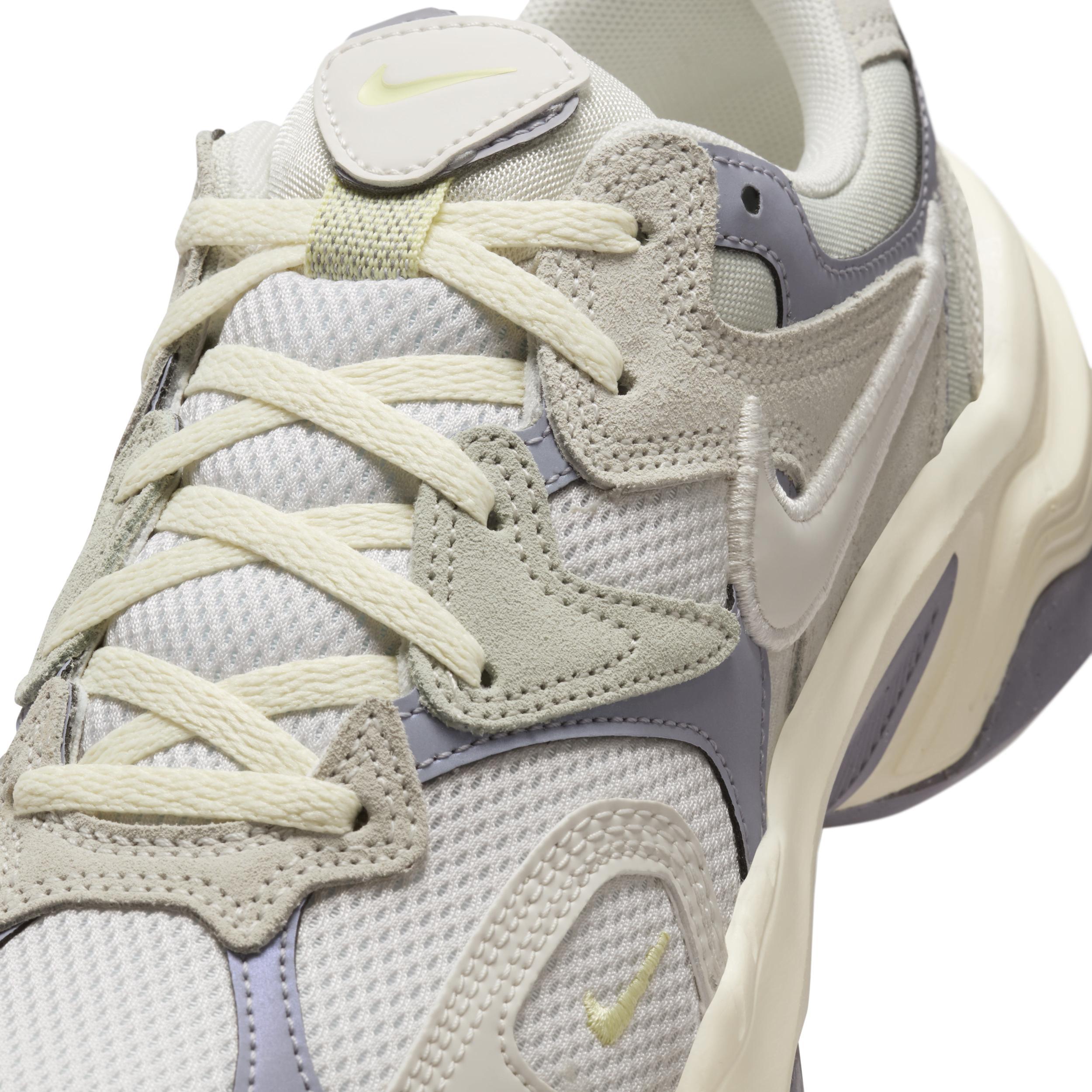 Nike Women's AL8 Shoes Product Image