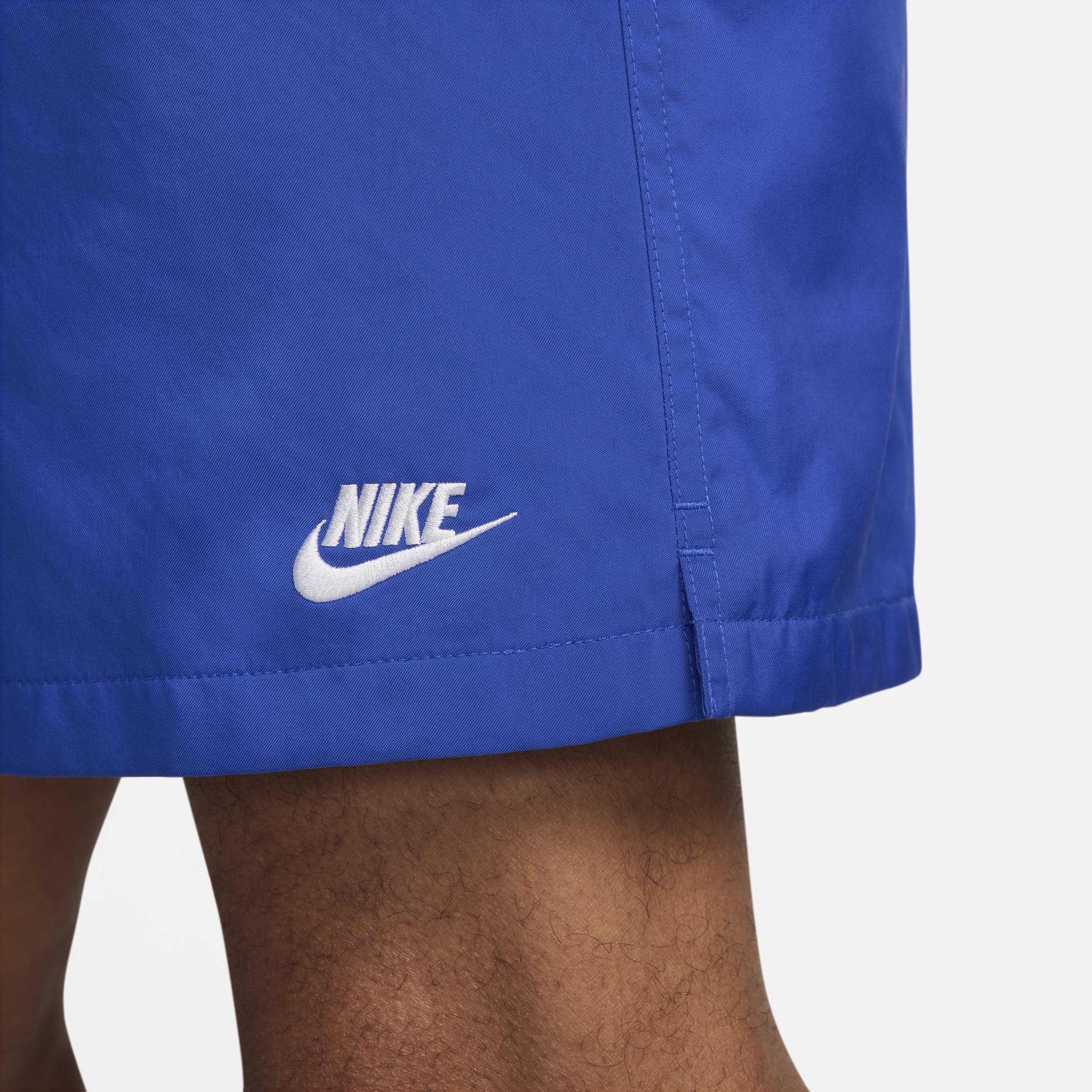 Nike Men's Club Woven Flow Shorts Product Image