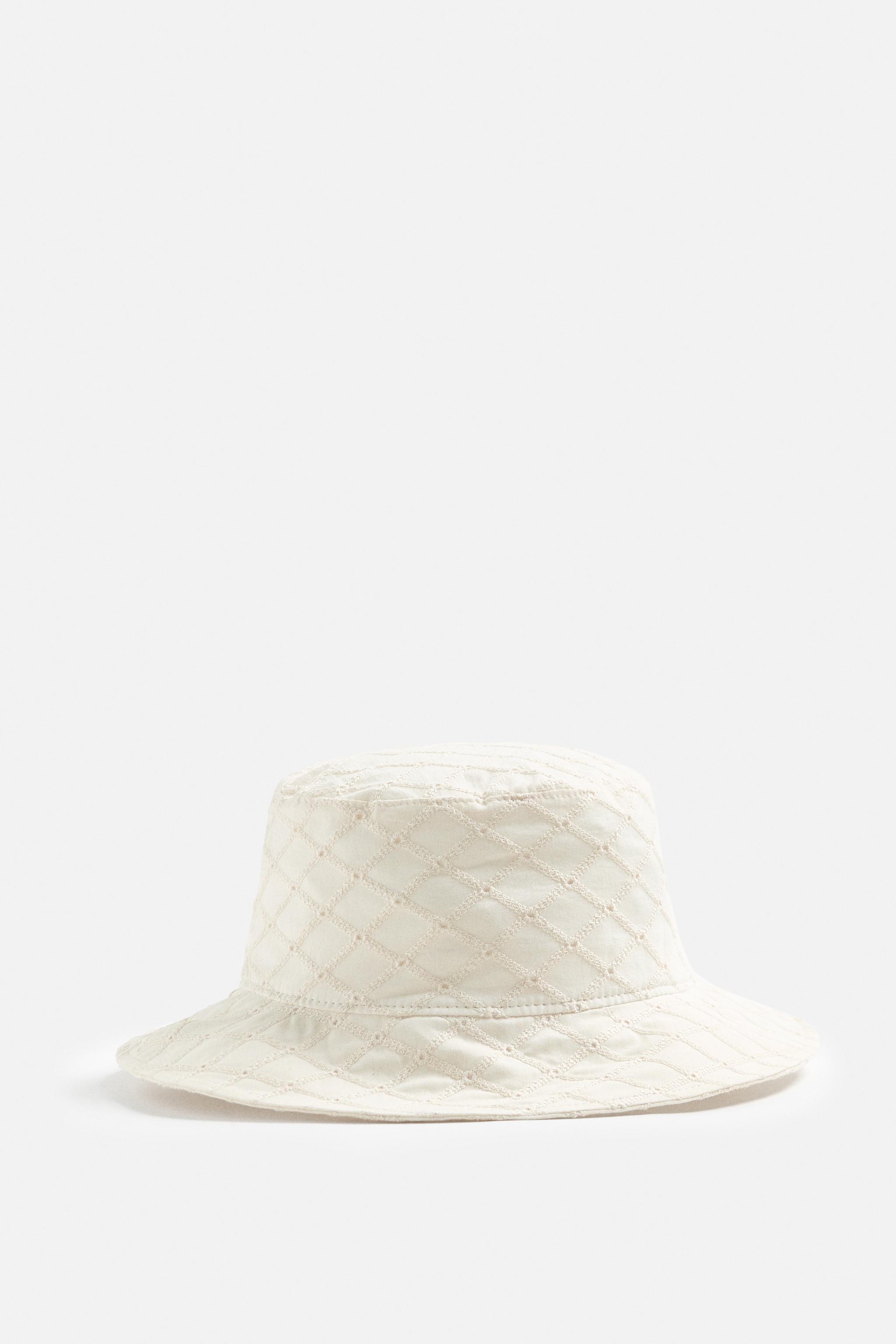 EMBROIDERED EYELET HAT Product Image