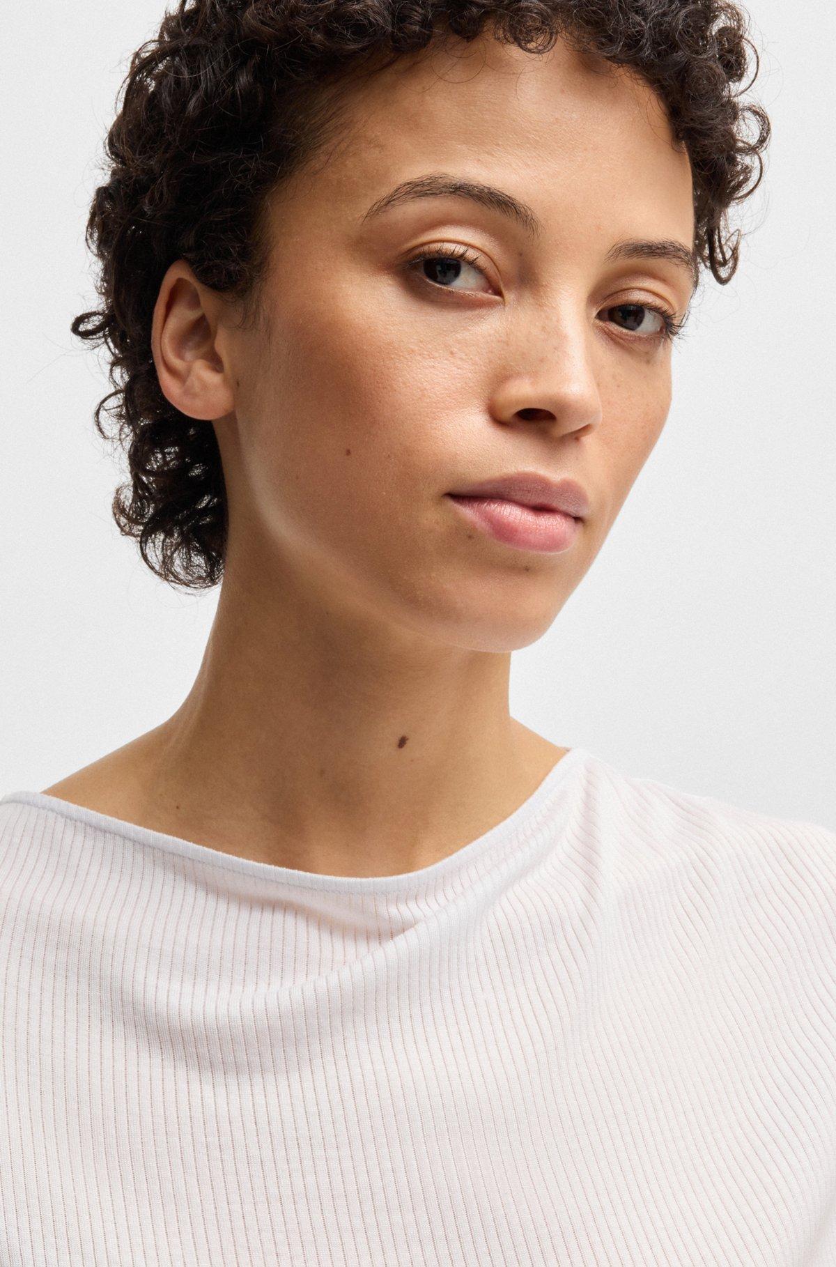 Sleeveless T-shirt with ribbed front Product Image