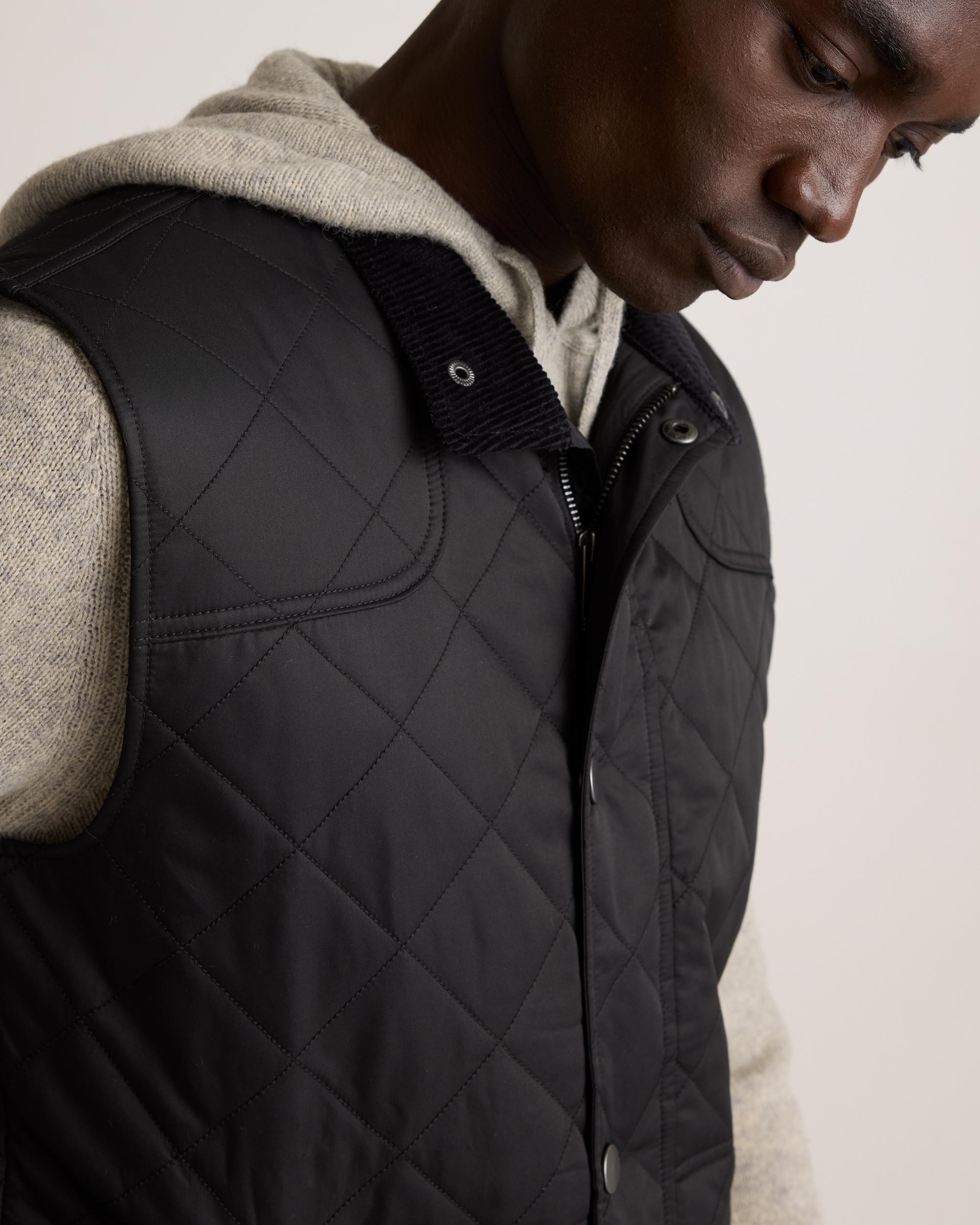 Quince | Men's Featherless Quilted Vest Nylon Product Image