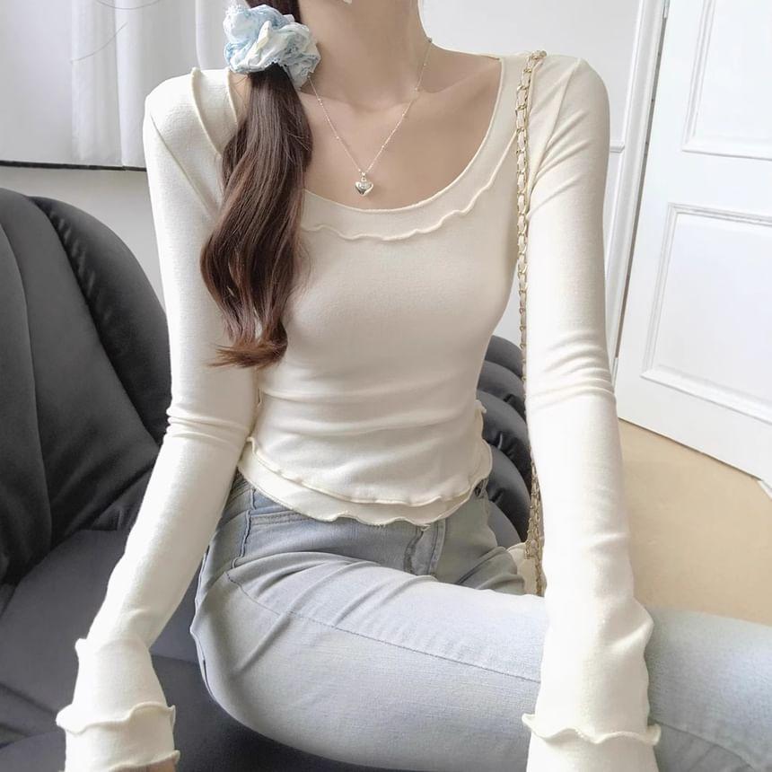 Long Sleeve Plain Ruffled-Trim Plain Slim-Fit Crop Top Product Image