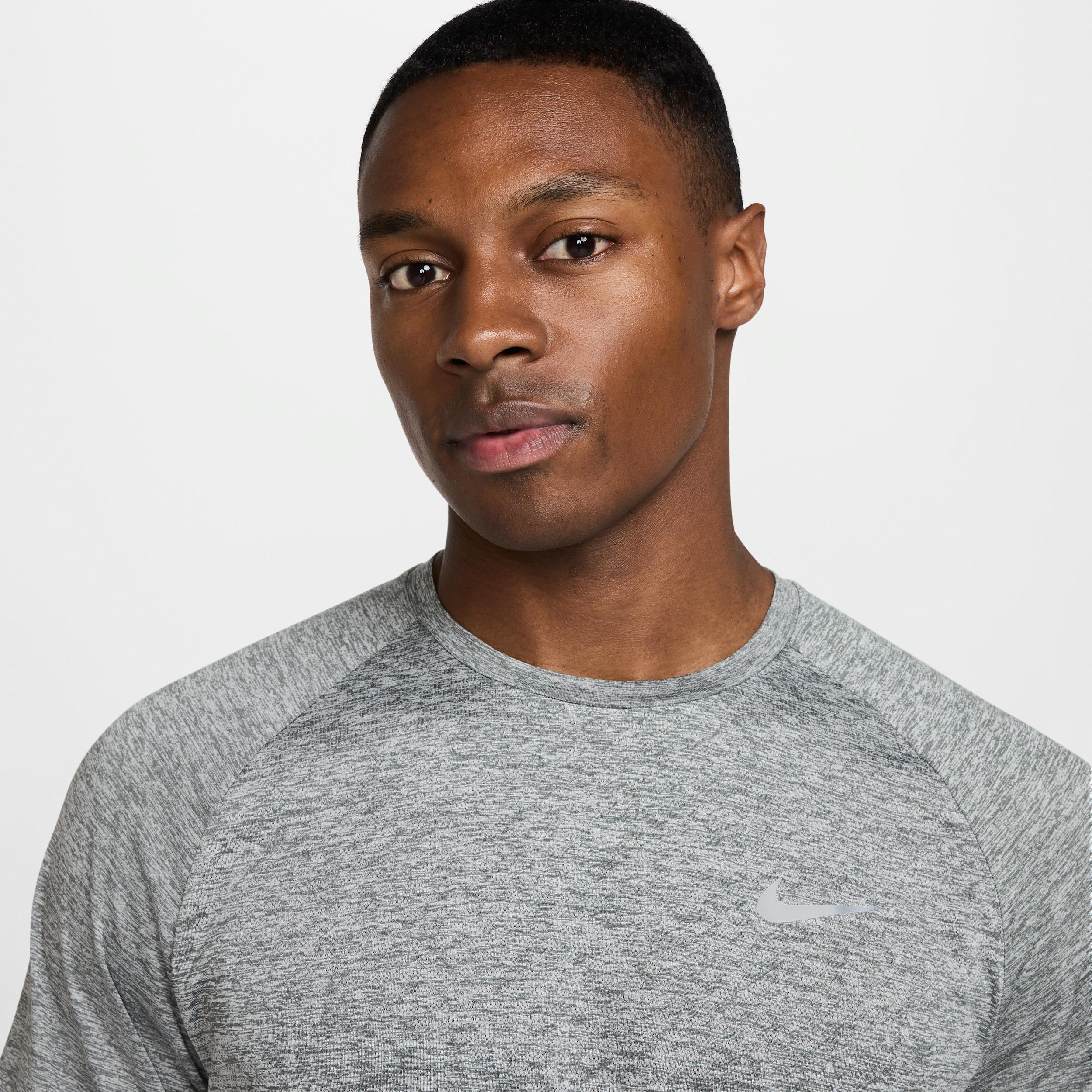 Nike Men's Stride Dri-FIT ADV Short-Sleeve Running Top Product Image