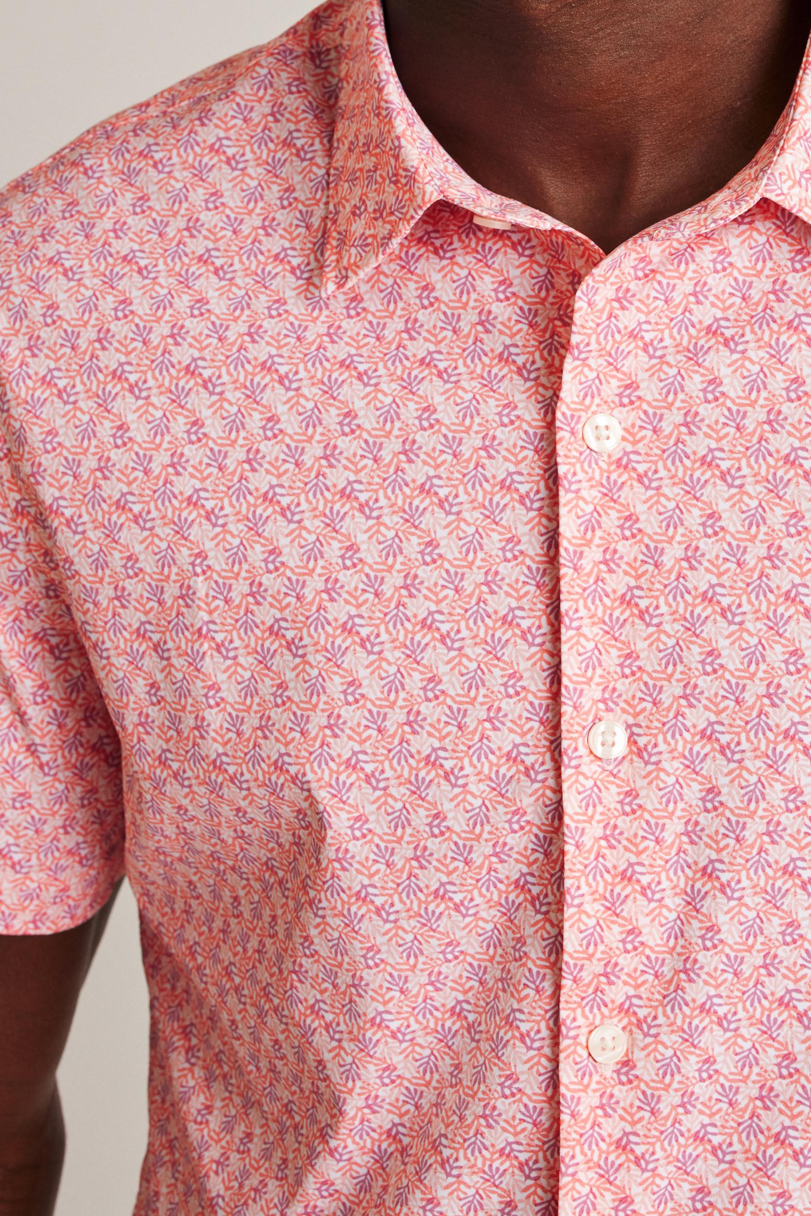 Tech Short Sleeve Shirt Product Image