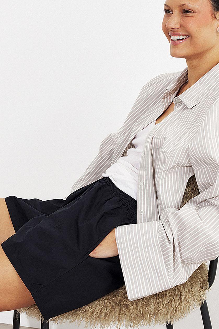 Elastic Waist Cotton Shorts Product Image