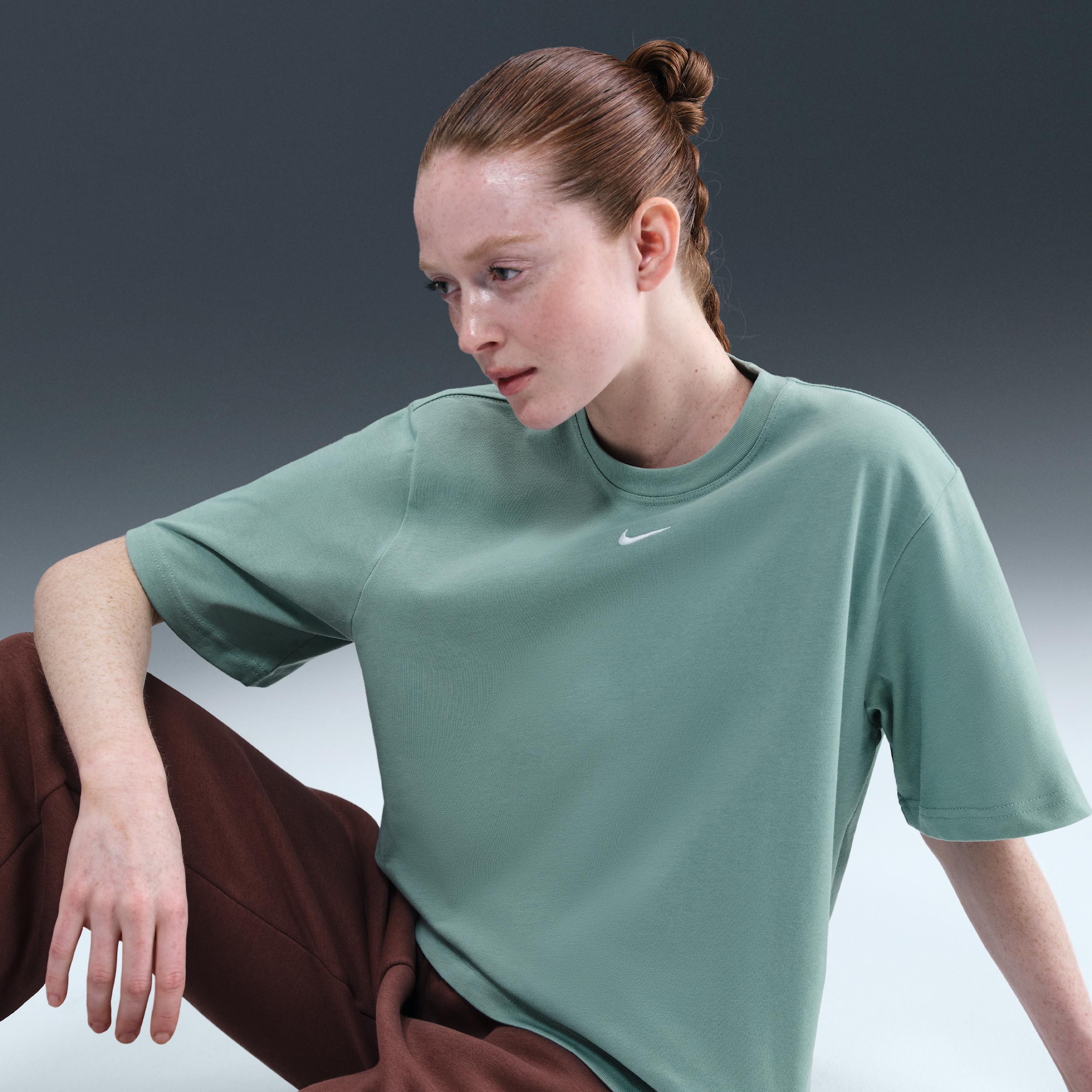 Women's Nike Sportswear Essential Boxy T-Shirt Product Image