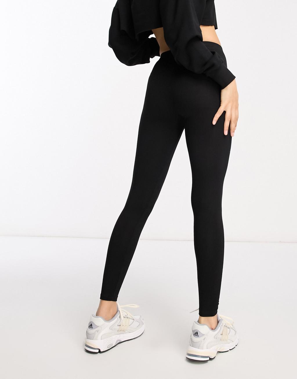 ASOS DESIGN Petite 2 pack leggings in black Product Image